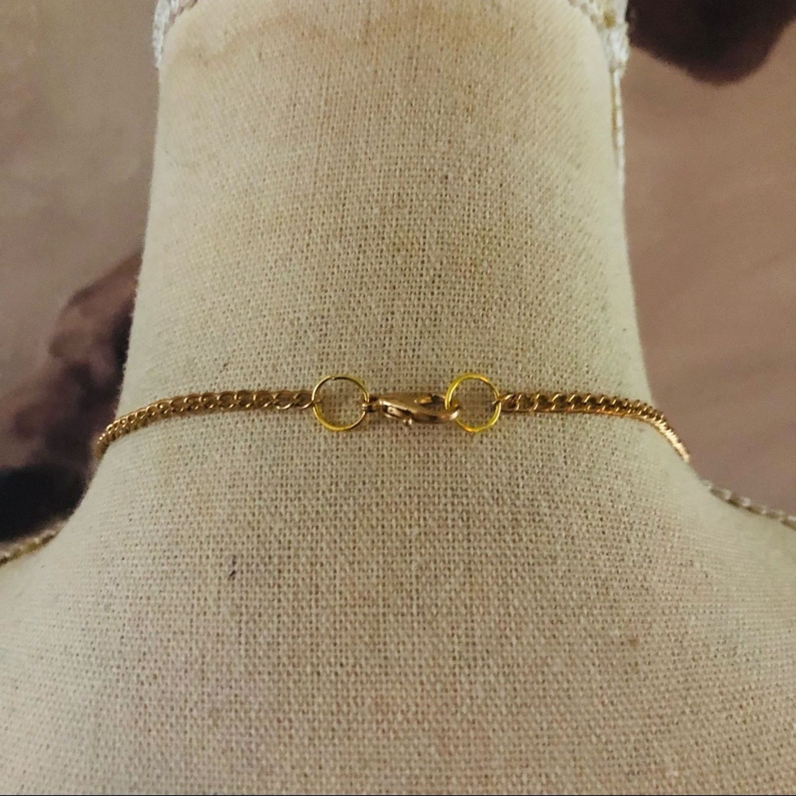 Handmade Hand crafted gold plated stone filigree medallion necklace Size ONE SIZE - 4 Thumbnail