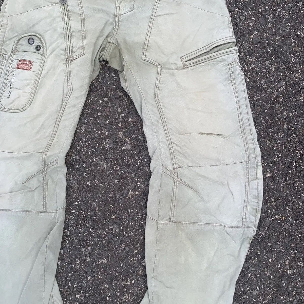 G-Star G-STAR RAW JAPAN UTILITY FADED CURVE BANANA LEGS PANTS Size US 32 / EU 48 - 4 Thumbnail