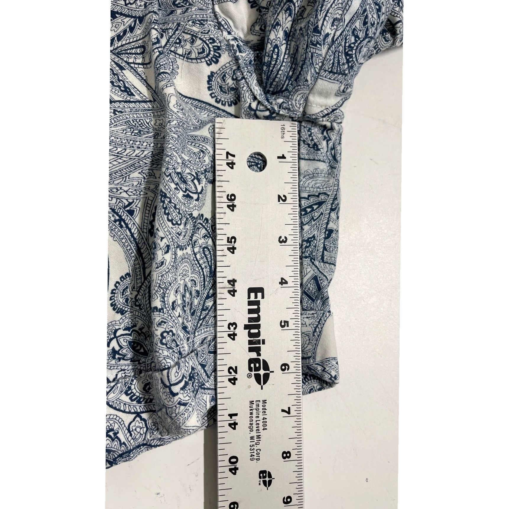 Vintage Marfinno Shorts 26 Blue White Paisley Beach Casual Womens Regular 100% Cotton "mid" Rise 6.5 Inseam waistband 36 Size 26" / US 2 / IT 38 - 8 Thumbnail