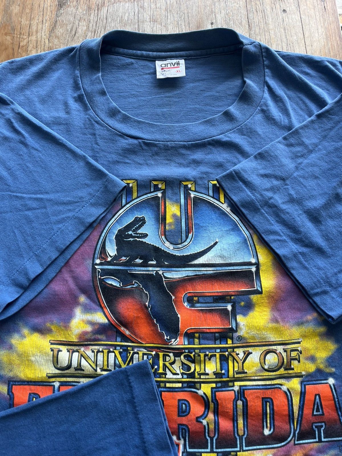 NCAA × Vintage Vintage FLORIDA GATORS UNIVERSITY 90’s Native Sun tshirt Size US XL / EU 56 / 4 - 8 Thumbnail