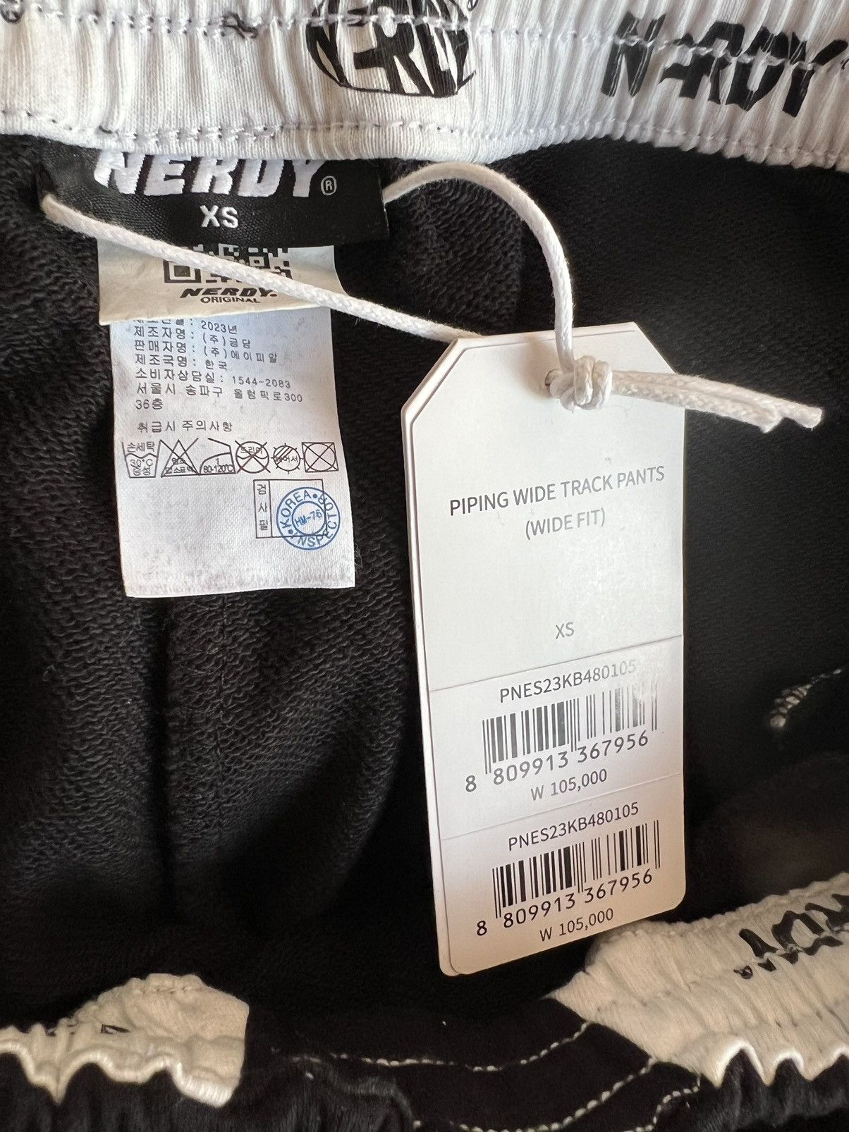 NERDY Piped Wide Track Pants in Black Size US 29 - 7 Thumbnail