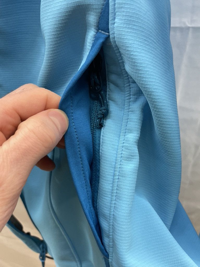 Arc'teryx ARCTERYX Epsilon SV Reef Blue Hardfleece Hoody Jacket Size M / US 6-8 / IT 42-44 - 12 Thumbnail