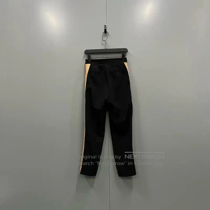 Burberry Burberry Black Striped Women's Casual Pants. Size 28" / US 6 / IT 42 - 2 Thumbnail