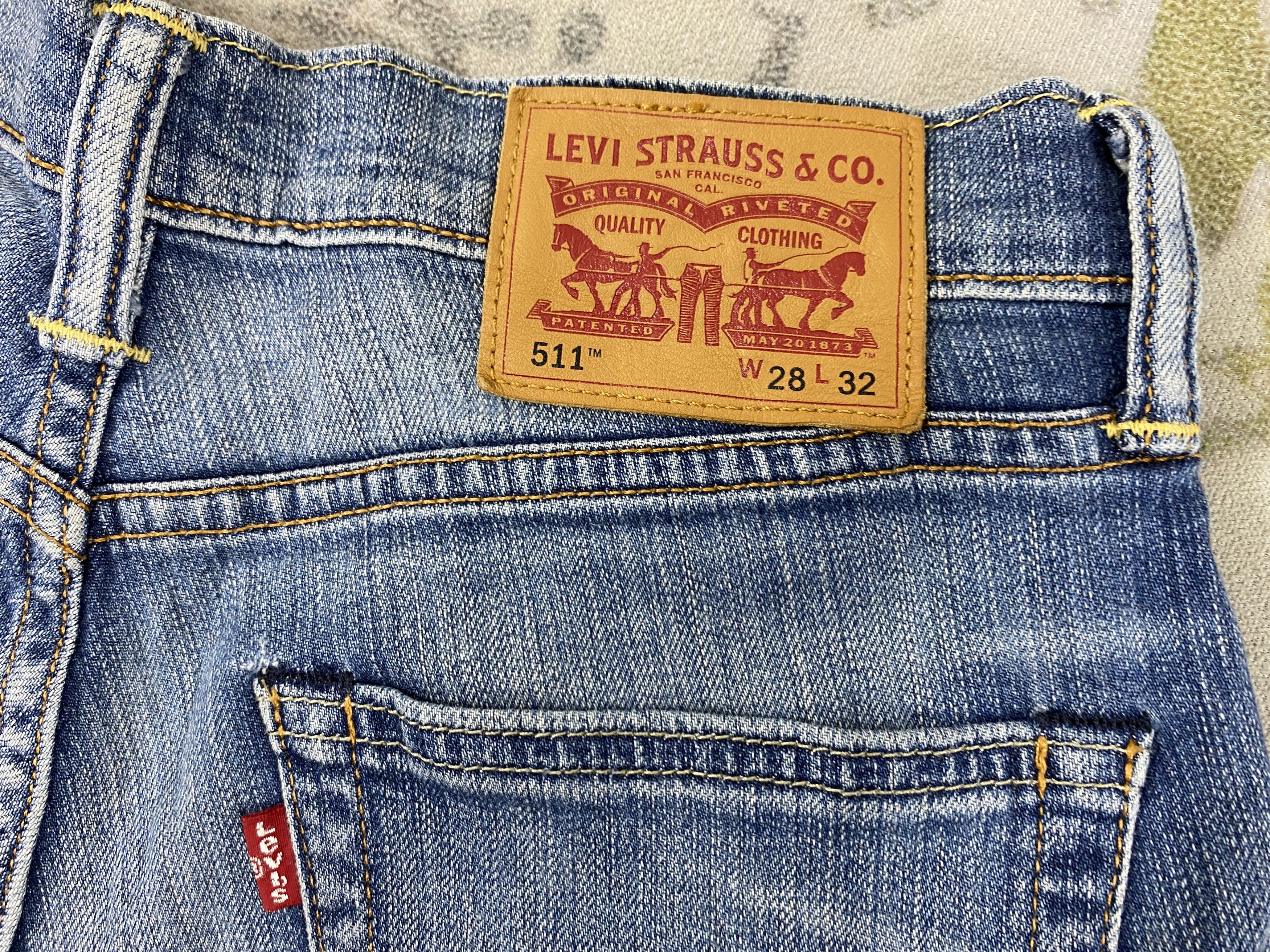 Levi's Distressed Blue Levi's 511 Jeans 29x32 Denim- JN3739 Size US 29 - 12 Thumbnail