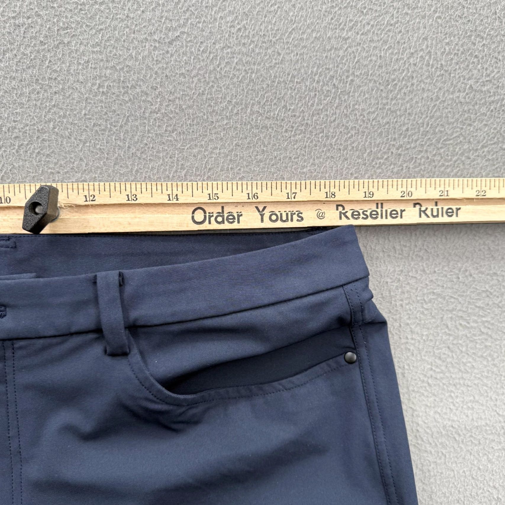 Lululemon Lululemon Pants Mens 36 Blue Chino Straight Leg Stretch 5 Pocket Casual Flat Front Zip Fly 37/29 Size US 36 / EU 52 - 4 Thumbnail