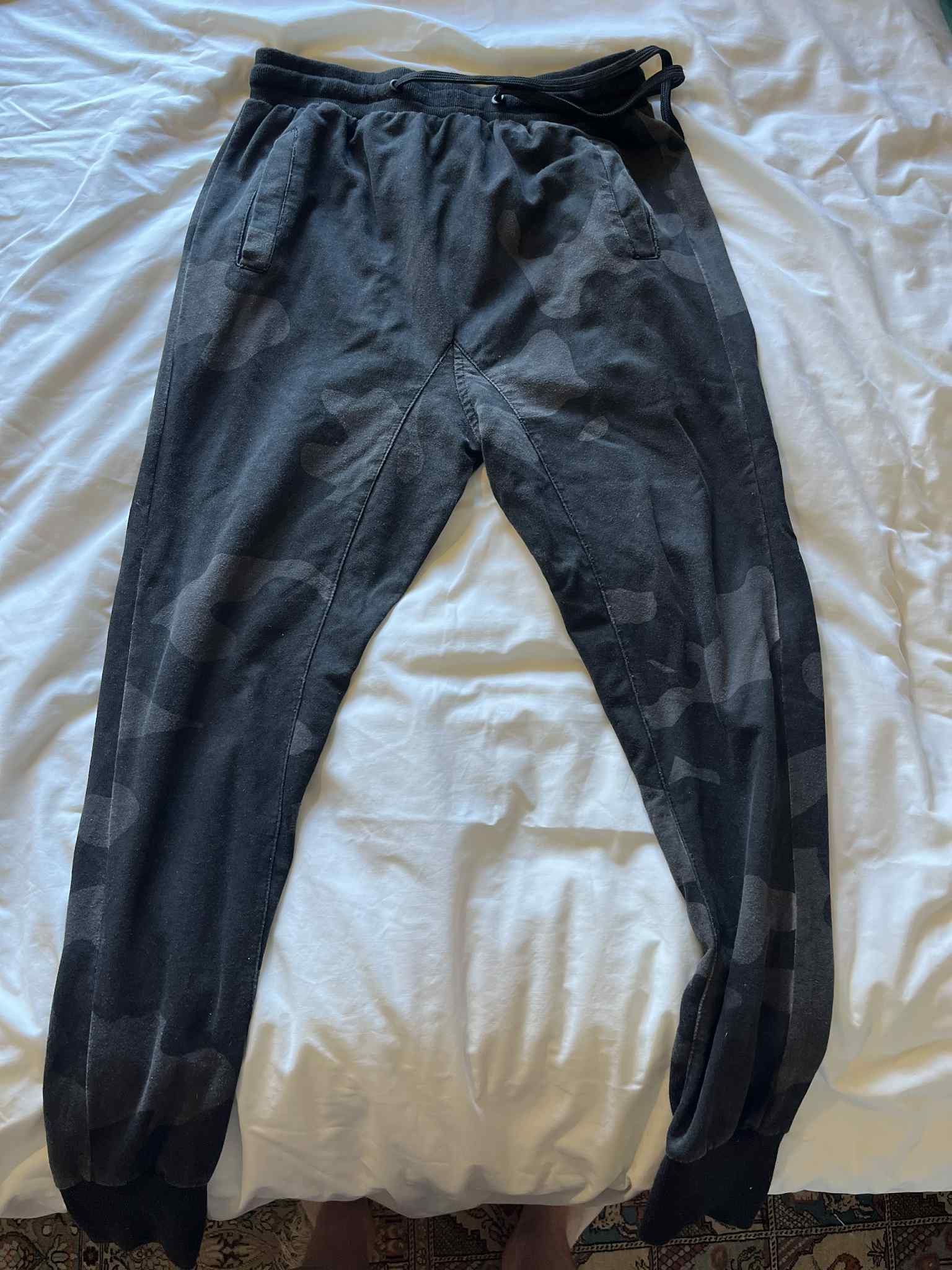 Other UK Other UK Camo Joggers / Tracksuit Bottoms Size US 42 / EU 58 - 1 Thumbnail