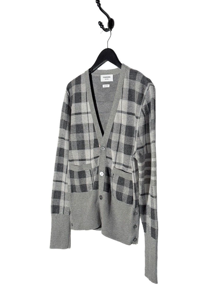 Thom Browne Thom Browne Grey Cashmere Tartan Check Cardigan Sweater Size US XL / EU 56 / 4 - 2 Thumbnail
