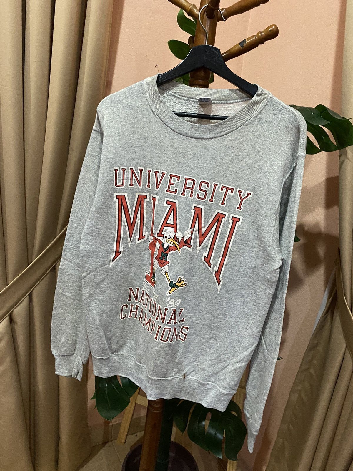Vintage VINTAGE 80s UNIVERSITY MIAMI SWEATSHIRT Size US M / EU 48-50 / 2 - 3 Thumbnail