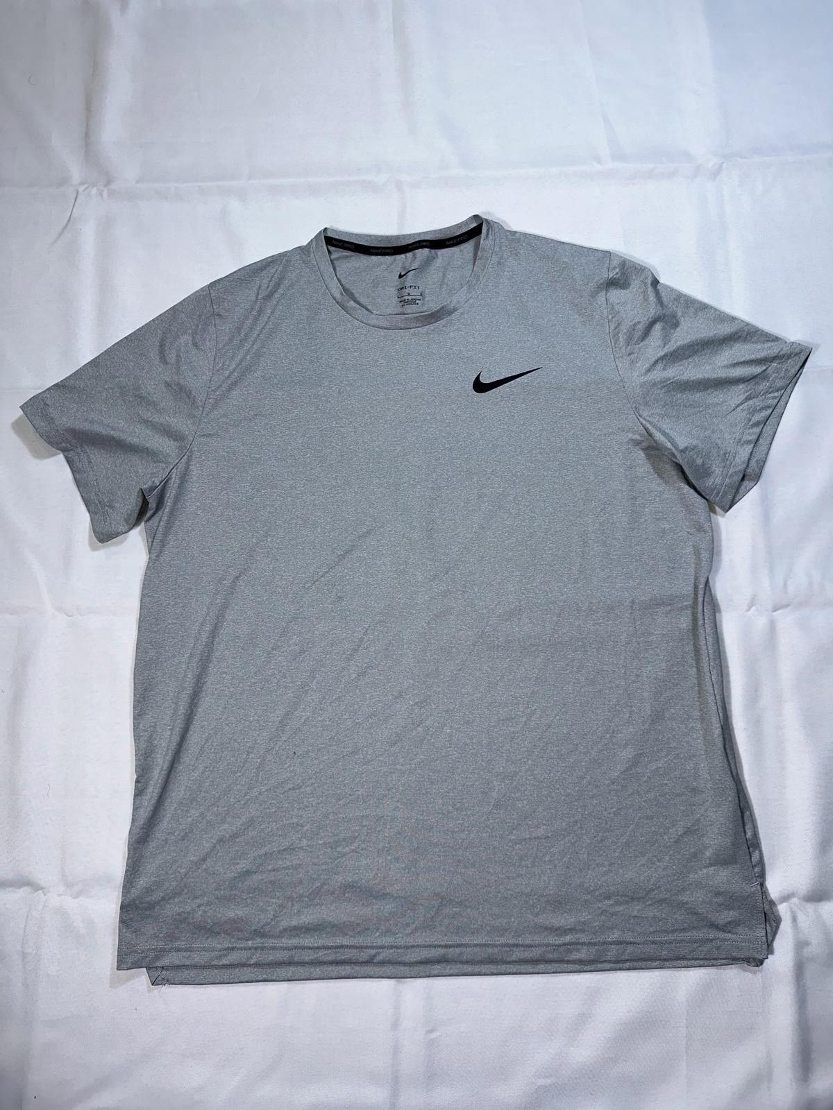Nike Nike Pro Men's Dri-Fit Short Sleeve Training Shirt Size US L / EU 52-54 / 3 - 1 Thumbnail