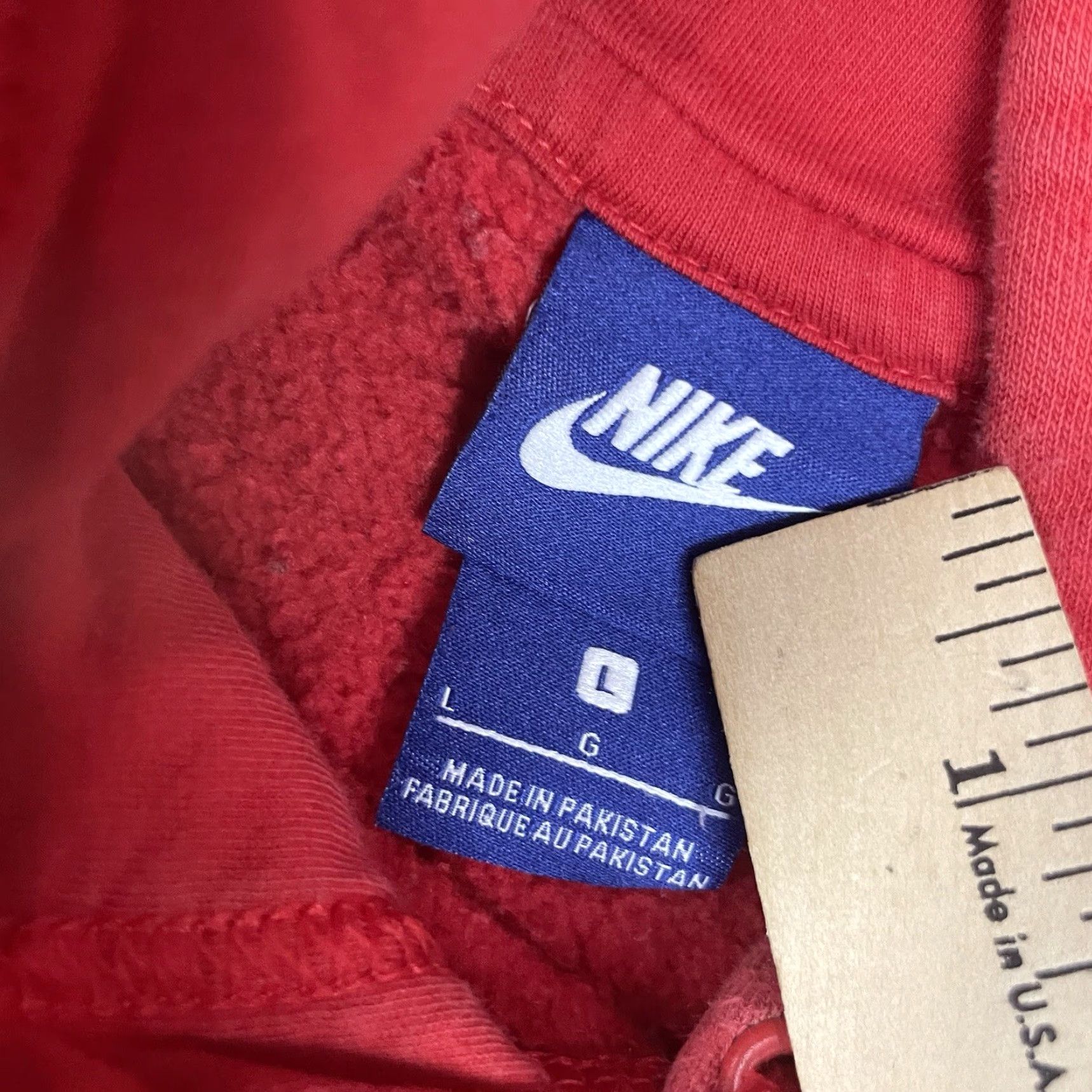 Nike VINTAGE Nike Sweatshirt Adult Large Blue Embroidered Hoodie Swoosh Distressed L Nike Shirt Hoodie Mens 90s Pullover Logo Pocket Knit Cotton Polyester Size US L / EU 52-54 / 3 - 4 Thumbnail