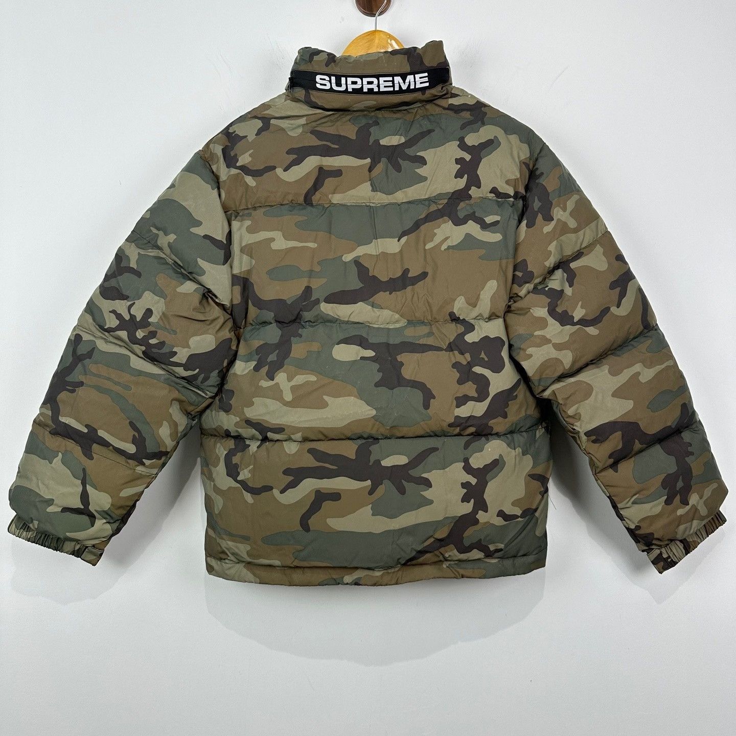 Supreme Supreme Snow Camo Down Jacket S Size US S / EU 44-46 / 1 - 2 Thumbnail