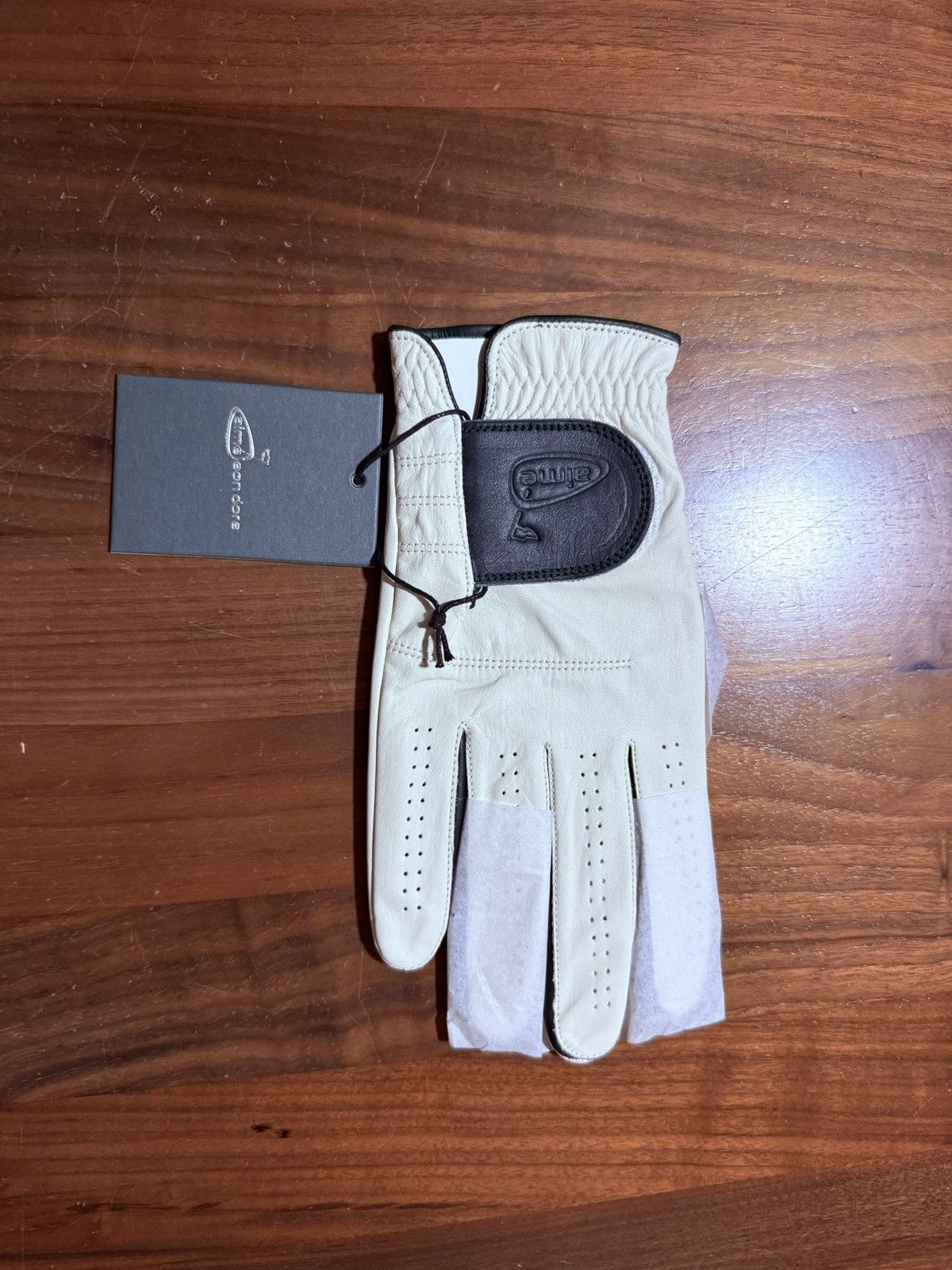 Aime Leon Dore Aimé Leon Dore Aime ALD Golf Leather Right Glove White S/M Size ONE SIZE - 1 Thumbnail
