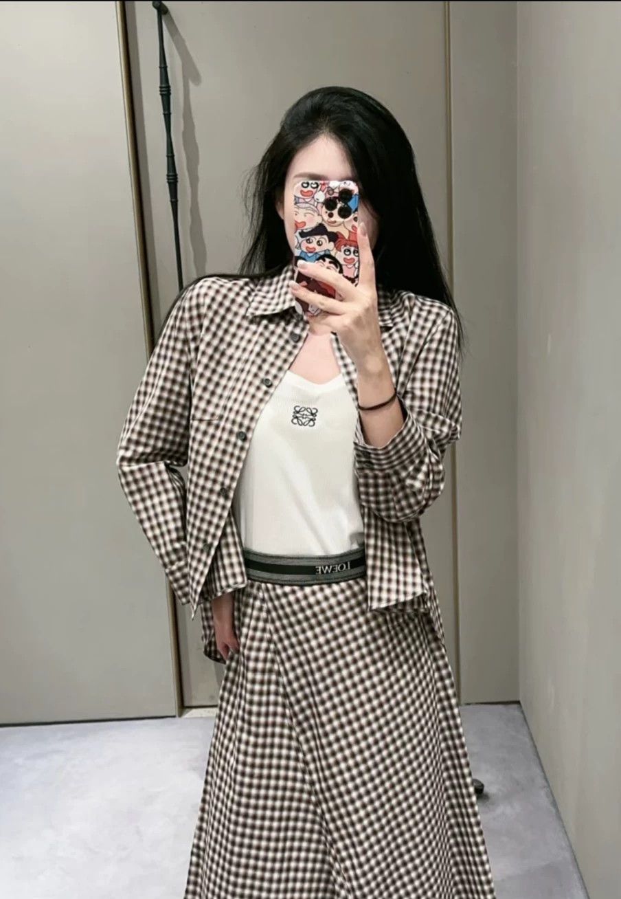 Loewe Loewe brown check shirt back slit tie 34 99new Size XS / US 0-2 / IT 36-38 - 6 Thumbnail