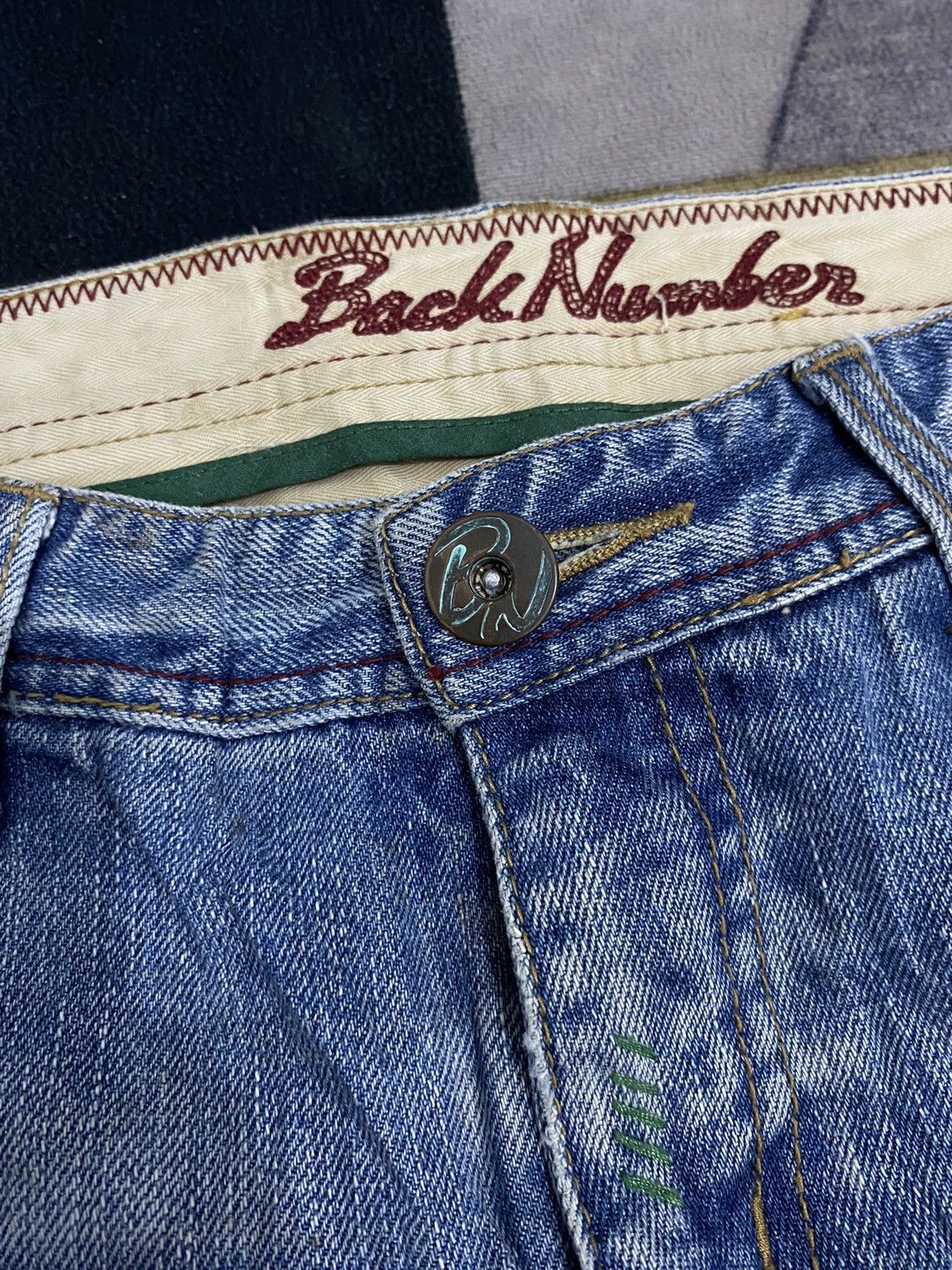 Hysteric Glamour BACK NUMBER DISTRESSED FLARE BOOT CUT DENIM PANTS Size US 32 / EU 48 - 7 Thumbnail