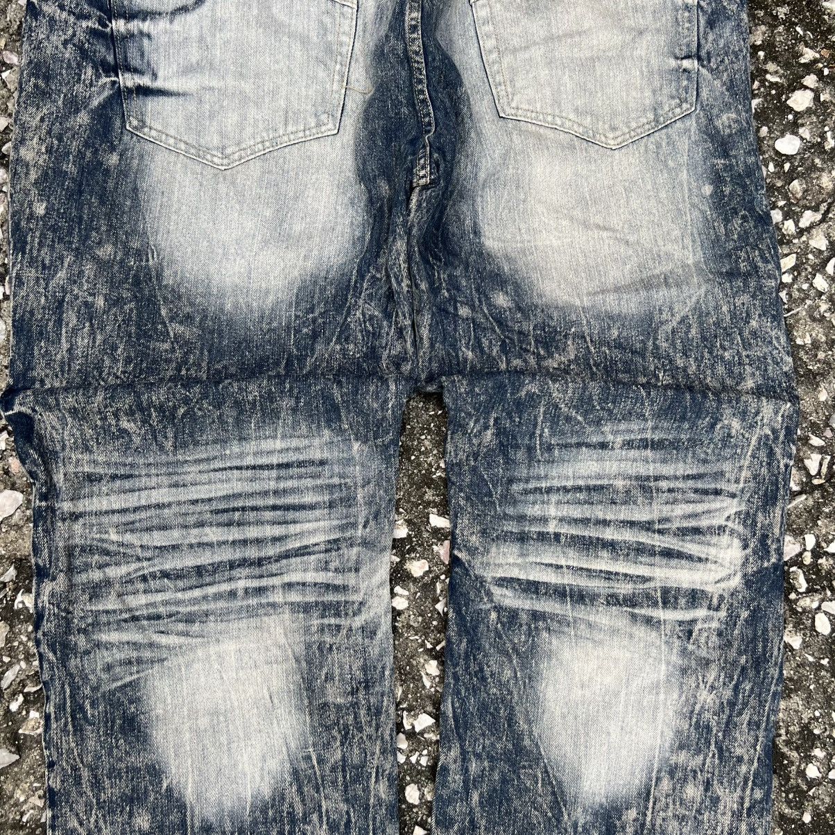 Japanese Brand “y2k style” HEAVY DISTRESSED ACID WASH JEANS Size US 43 - 11 Thumbnail