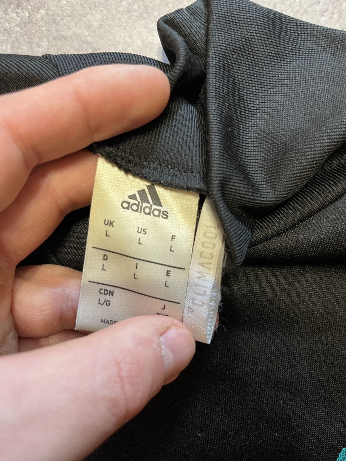 Adidas Real Madrid 2017/2018 training kit Size US L / EU 52-54 / 3 - 5 Thumbnail