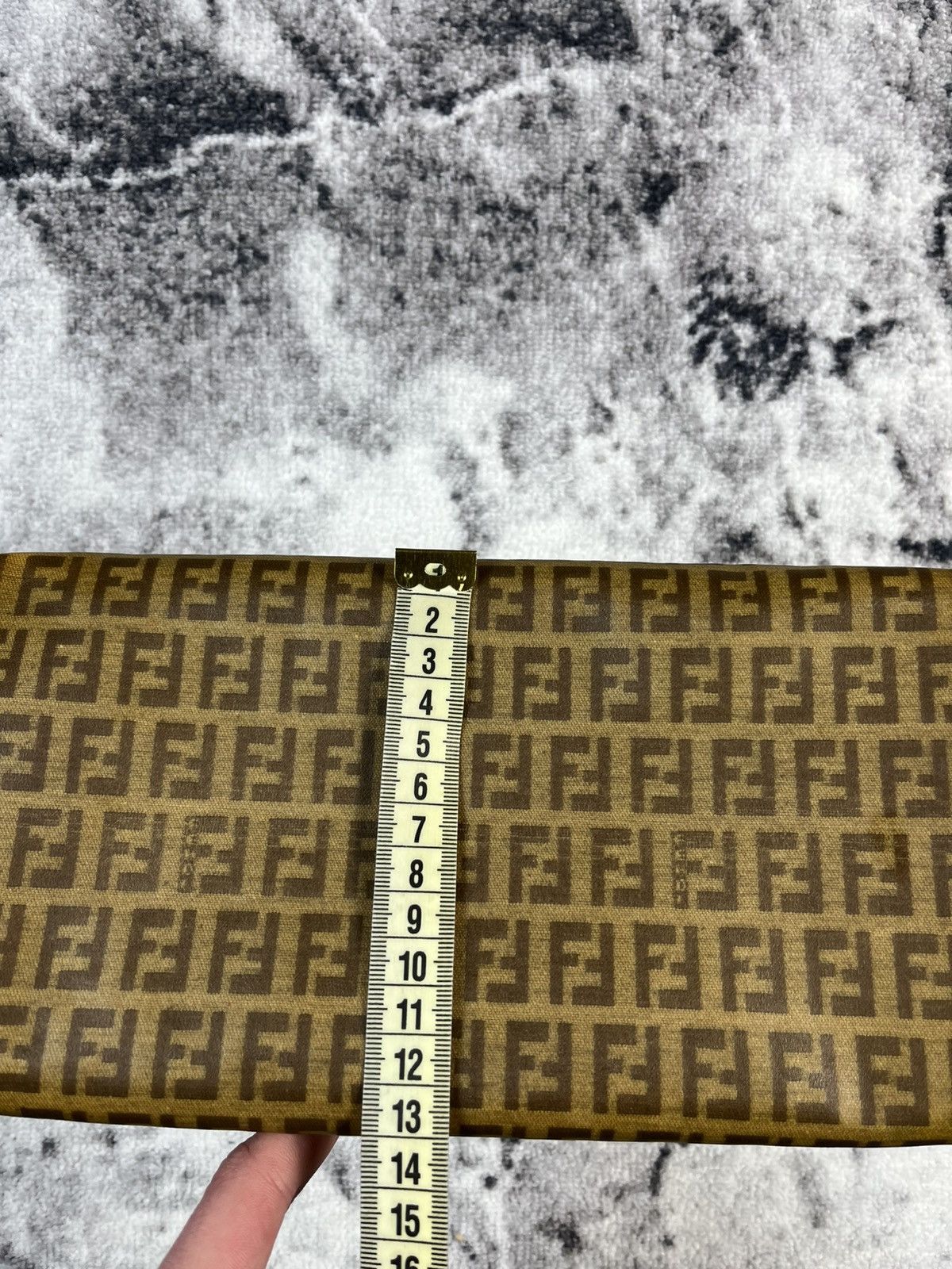 Fendi Vintage Fendi Zucca Monogram Leather Clutch Made In Italy Size ONE SIZE - 24 Thumbnail