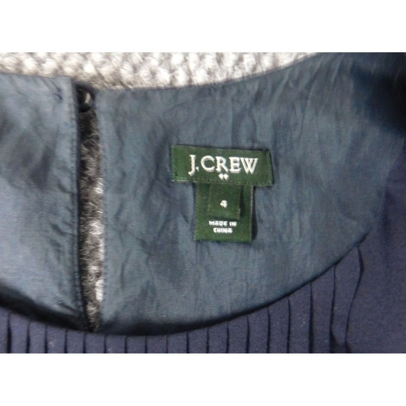 J.Crew J.CREW Blouse Womens 4 Blue Pullover Round Neck Sleeveless Stretch Casual Polyester Button Solid Regular Size 4 Womens Colorful 90s Theme Size S / US 4 / IT 40 - 5 Thumbnail