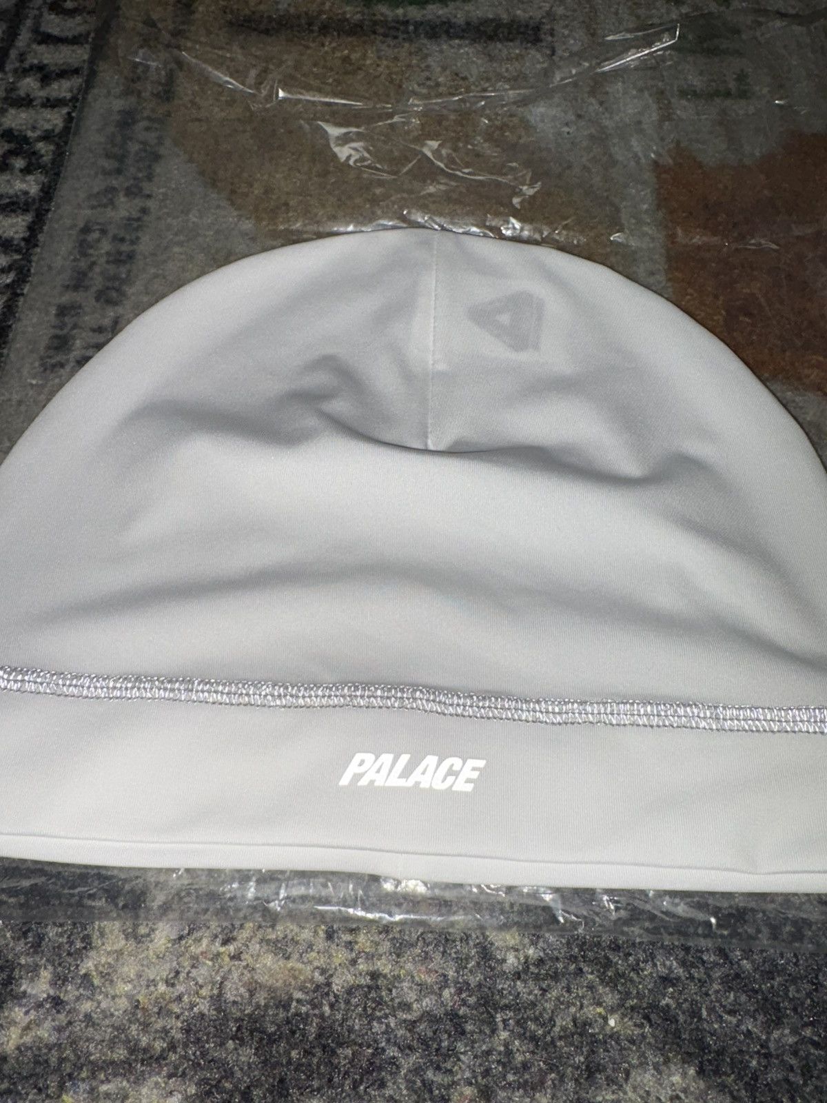 Palace Palace Run It 3M Reflective Beanie (Small/Medium) Size ONE SIZE - 3 Thumbnail