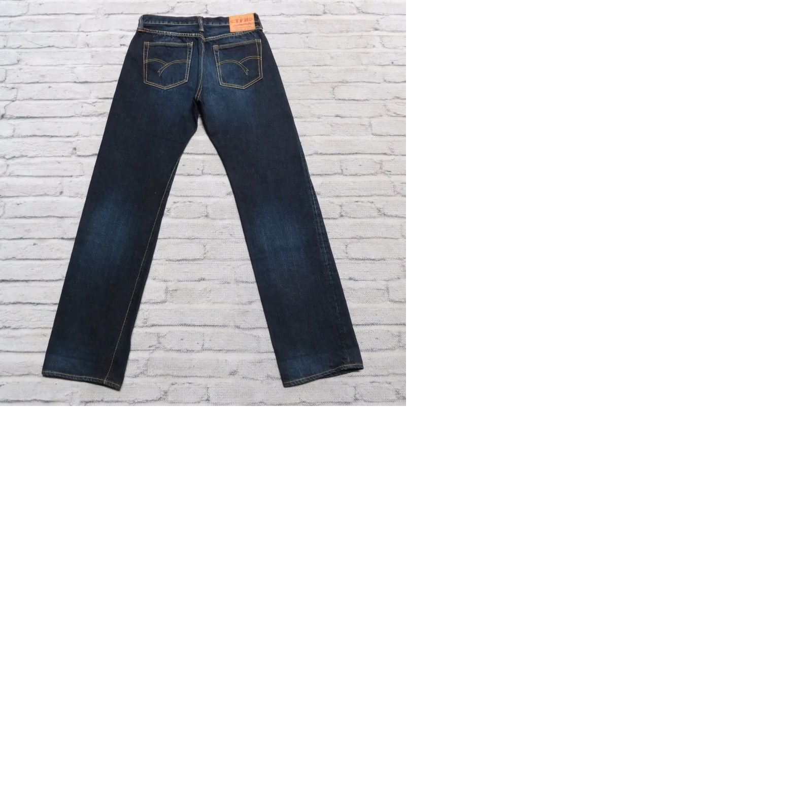 The Flat Head VINTAGE The Flat Head 3005 SPC Selvedge Denim Jeans Made in Japan Jeans Men 30 Dark Wash 33 1/2" Inseam Button Fly 8 1/2" Leg Opening Denim Size US 30 / EU 46 - 9 Thumbnail