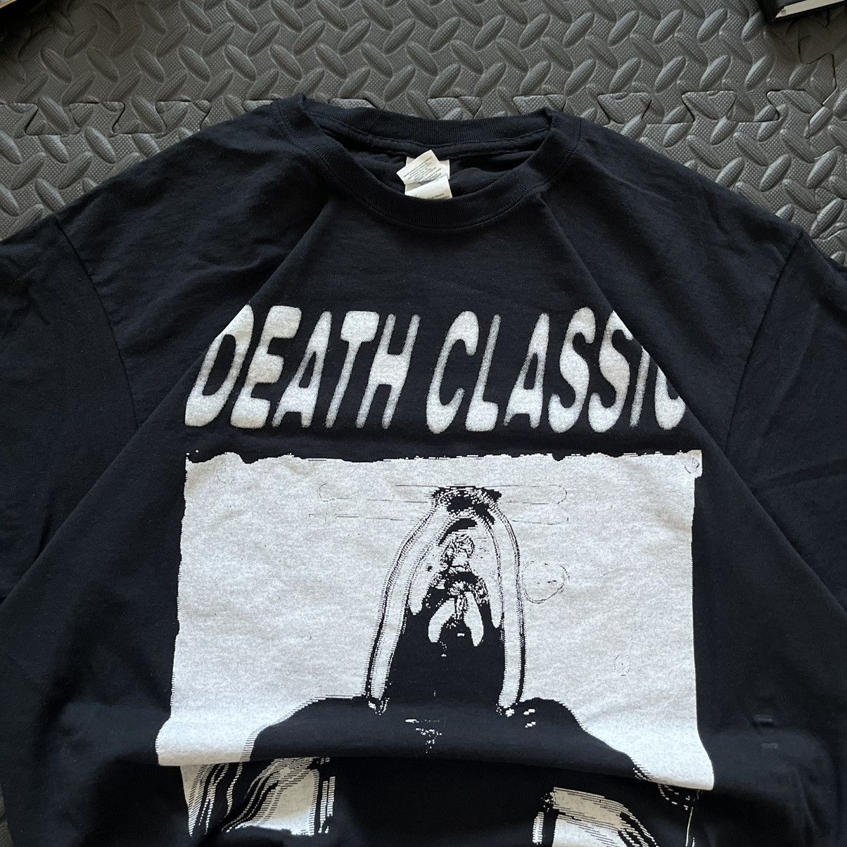 Death Grips T SHIRT DEATH CLASSIC DEATH GRIPS Size US L / EU 52-54 / 3 - 3 Thumbnail