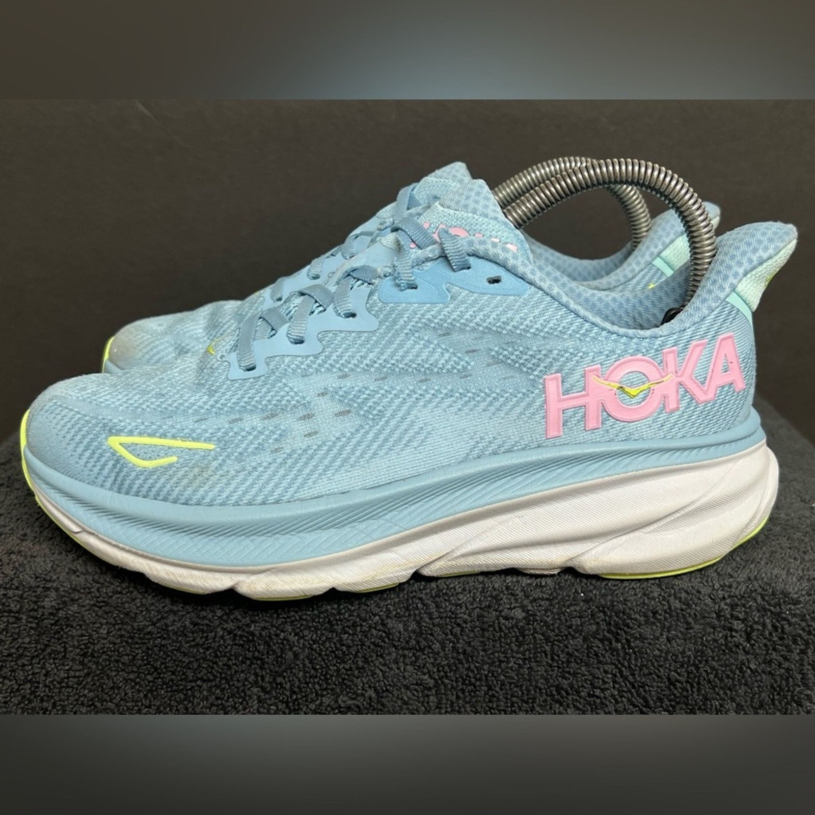 Hoka One One Womens Clifton 9 Blue Running Shoes Size 7.5 B