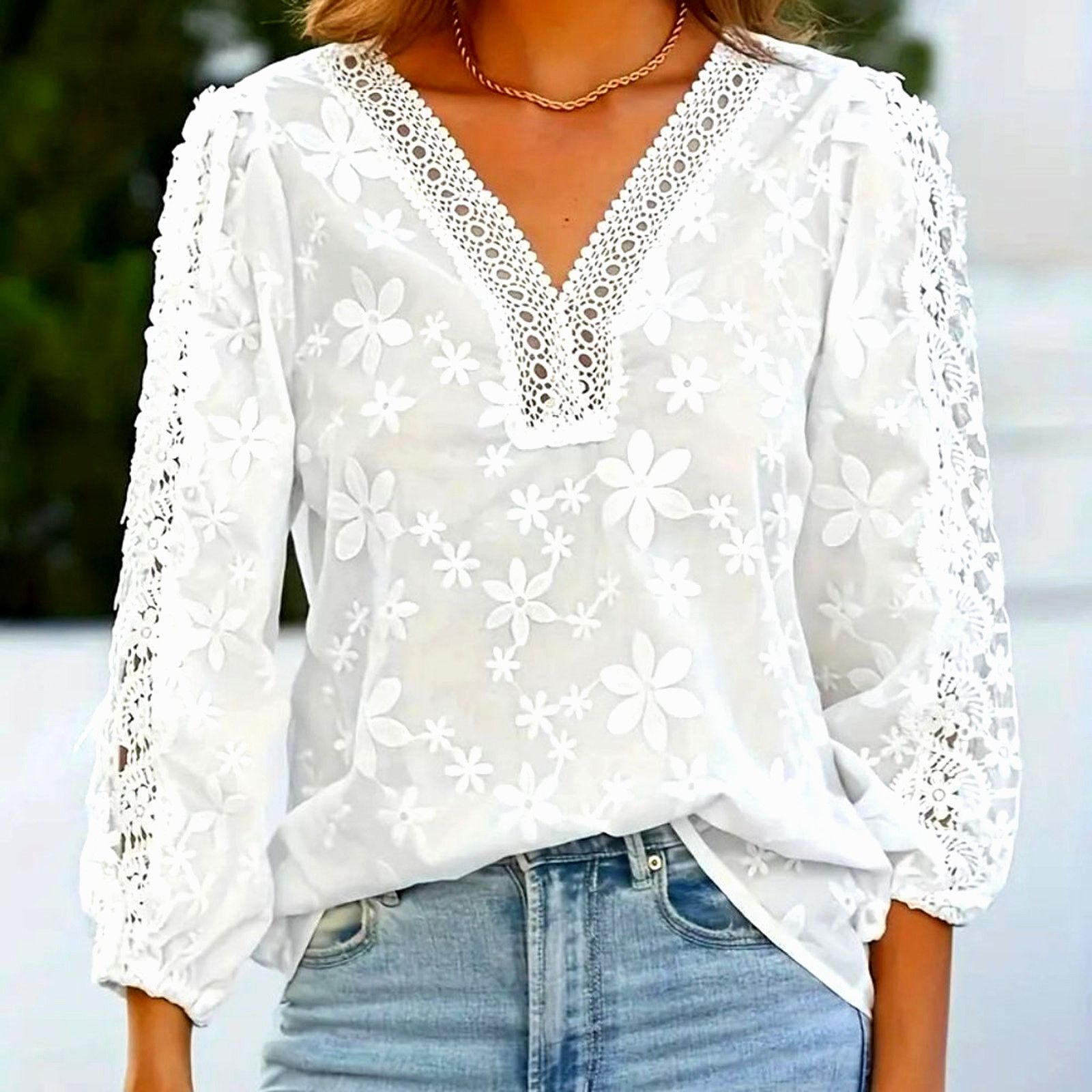 Other Contrast Lace Jacquard V Neck Blouse White Floral XXL (14) Size XL / US 12-14 / IT 48-50 - 2 Thumbnail