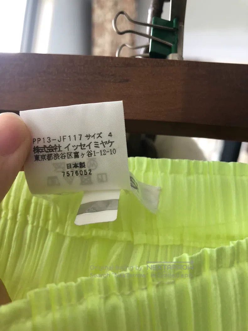 Issey Miyake Issey Miyake Fluorescent Yellow Barrel Pants Size 26" / US 2 / IT 38 - 3 Thumbnail