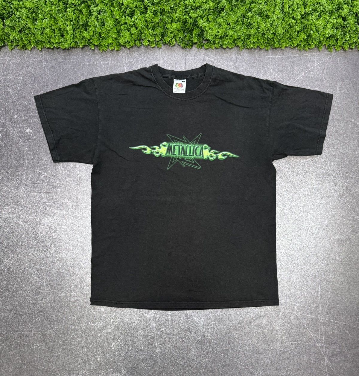Band Tees Vintage Metallica 2002 Spell Out Fire Ninja Star Y2k Size US XL / EU 56 / 4 - 1 Thumbnail
