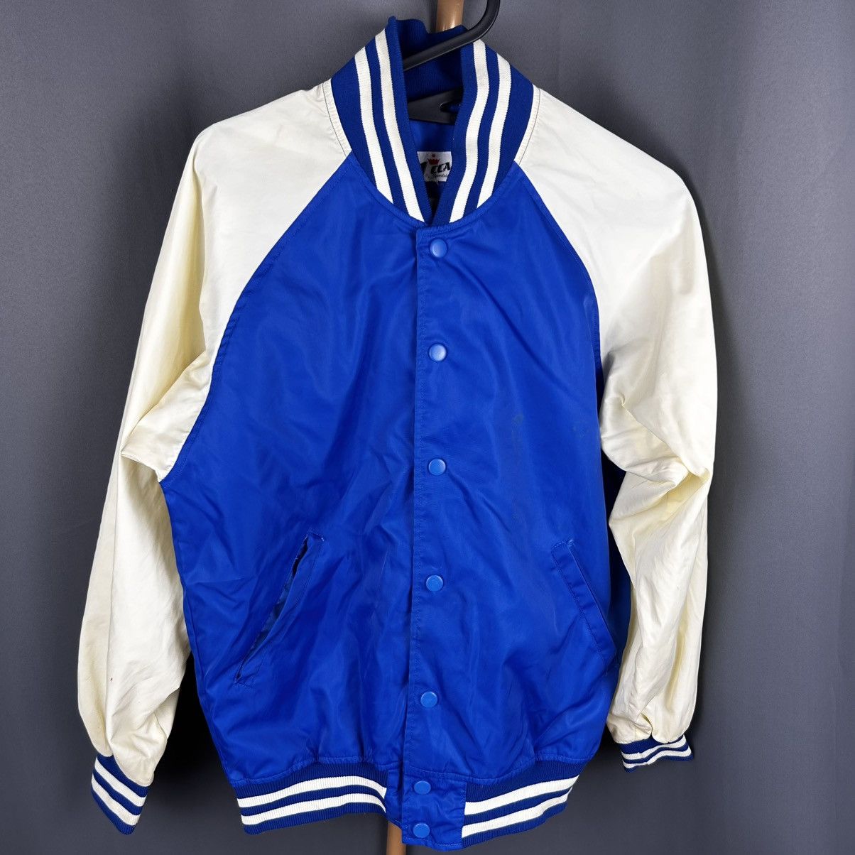 Vintage Vintage Decca Sportear Varsity Jacket Size US S / EU 44-46 / 1 - 1 Thumbnail