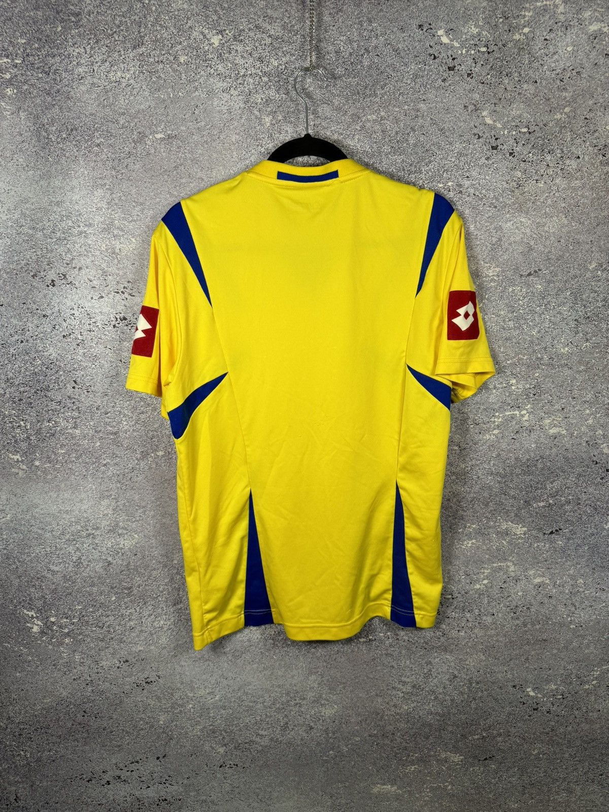 Lotto Sport × Vintage Vintage Ukraine National Team 2006 Lotto Soccer Jersey Large Size US L / EU 52-54 / 3 - 11 Thumbnail