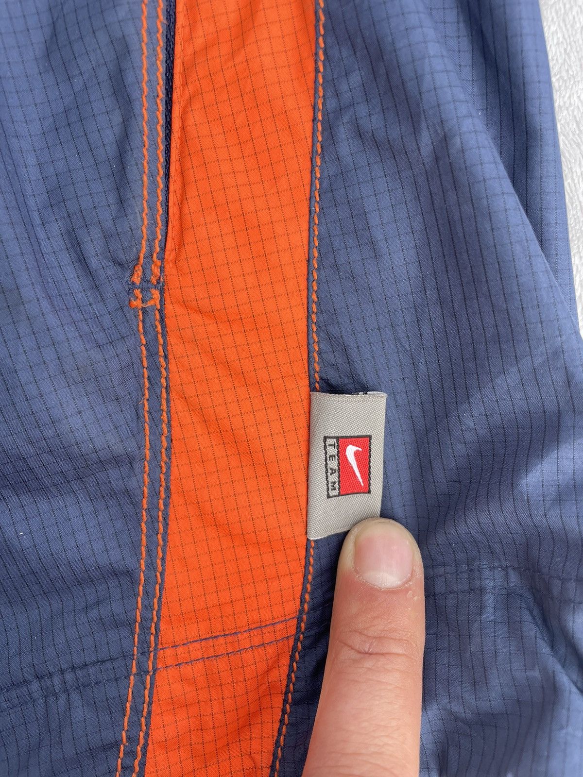 Vintage Nike Fit-Storm University of Illinois Jacket Size US L / EU 52-54 / 3 - 6 Thumbnail