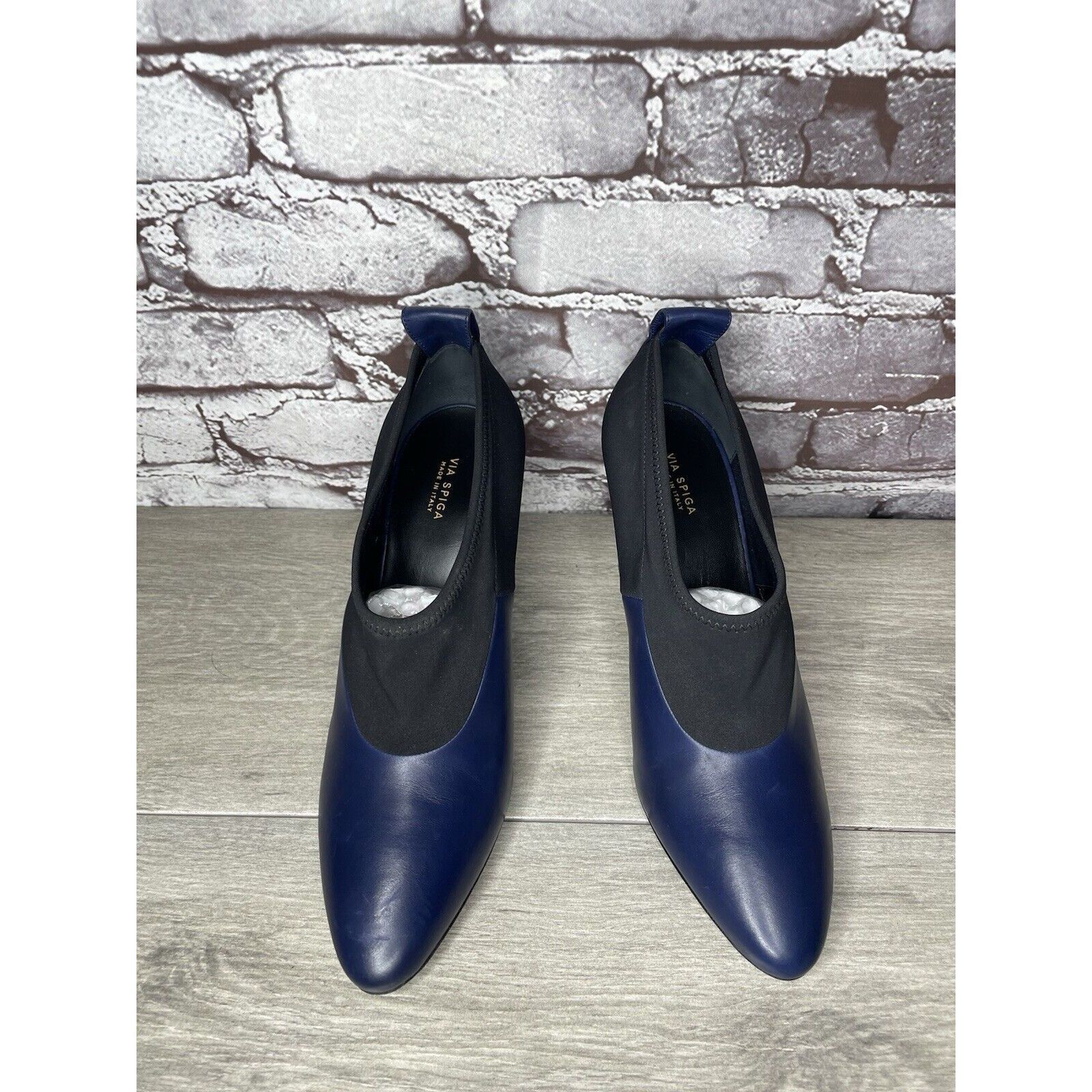 Other Via Spiga Midnight Navy Blue Leather Black Fabric Heels Wome Size US 8.5 / IT 38.5 - 17 Thumbnail