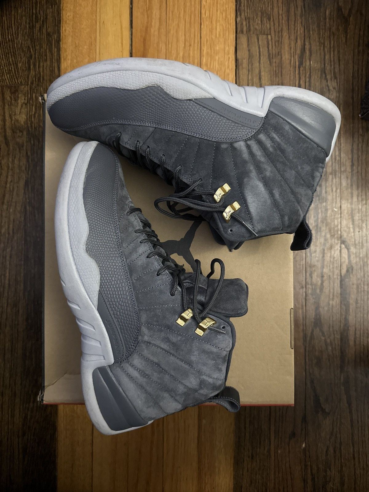 Jordan Brand × Nike Retro Jordan 12 Dark Grey Size US 12.5 / EU 45-46 - 2 Thumbnail