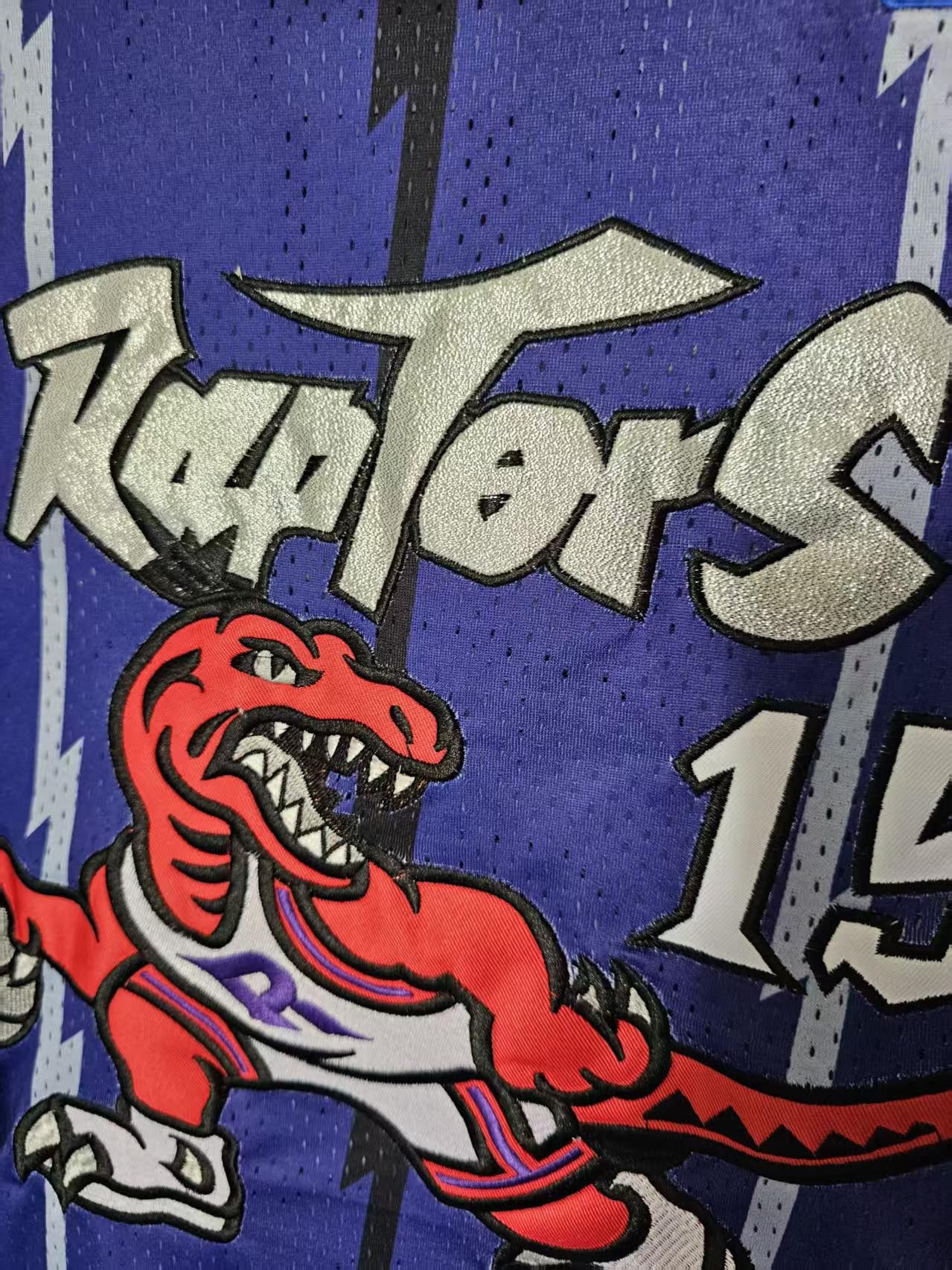 NBA Vince Carter Jersey Toronto Raptors 15 Double Stitched Size US XL / EU 56 / 4 - 3 Thumbnail