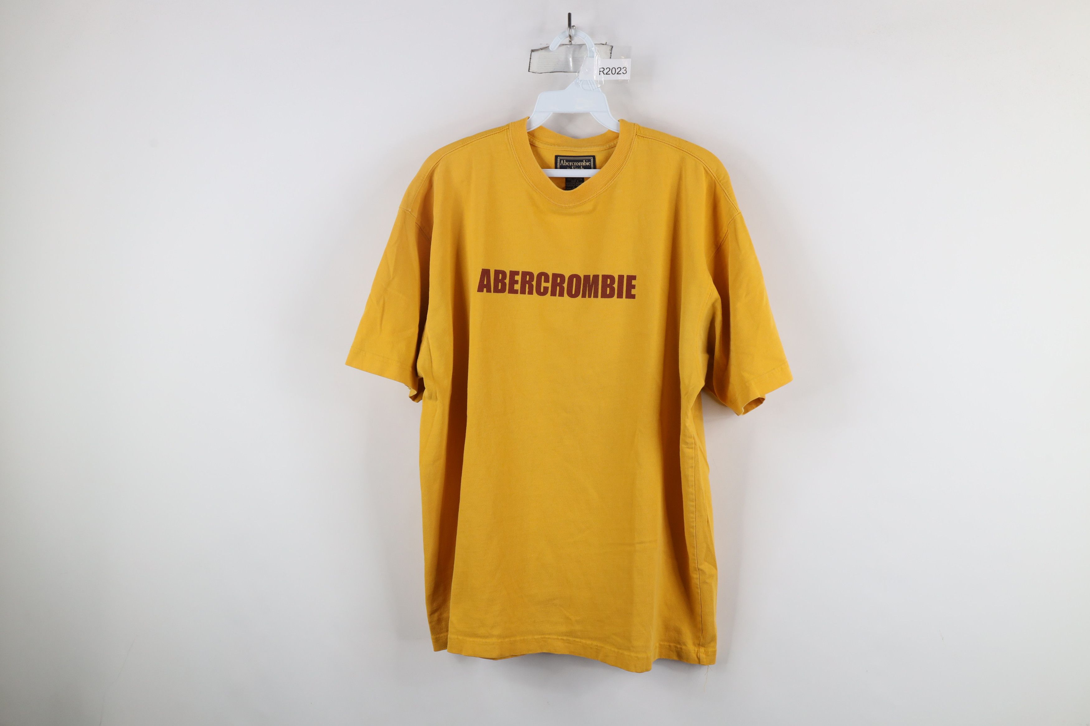 Abercrombie & Fitch × Vintage Vintage 90s Abercrombie & Fitch Out Block Letter T-Shirt Size US L / EU 52-54 / 3 - 1 Thumbnail