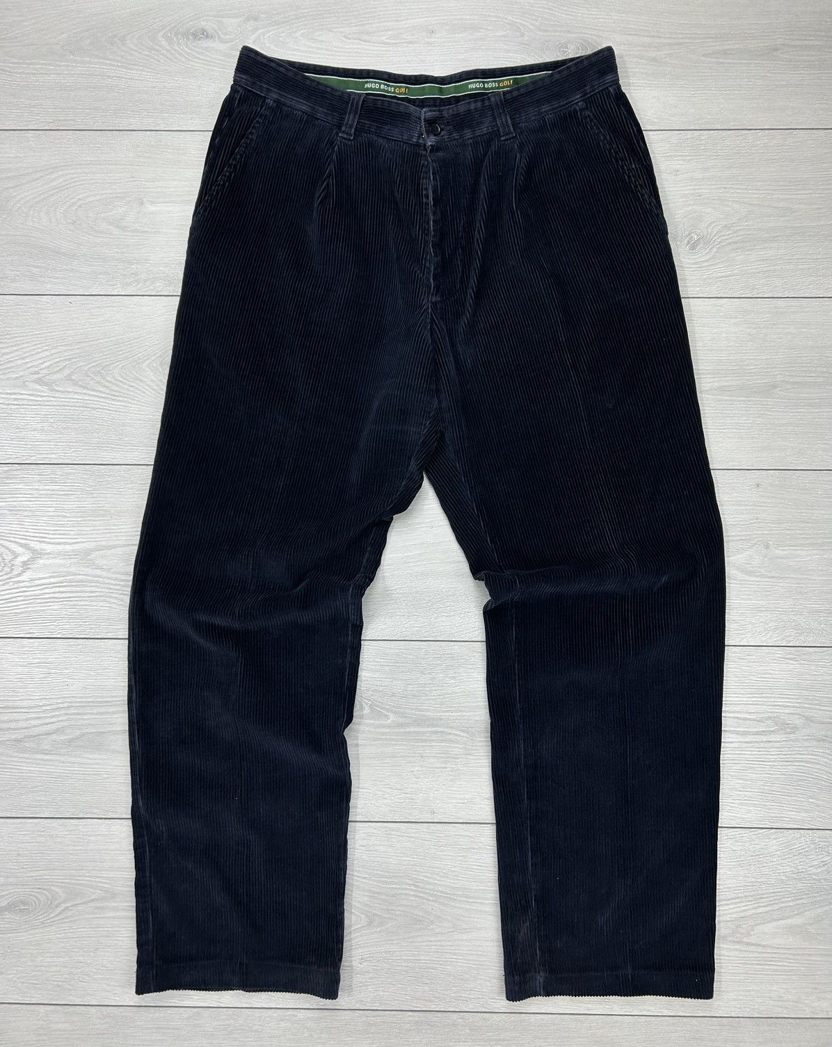 Hugo Boss × Vintage Hugo Boss Vintage Navy Velvet Baggy Pant Size 34 Size US 34 / EU 50 - 5 Thumbnail