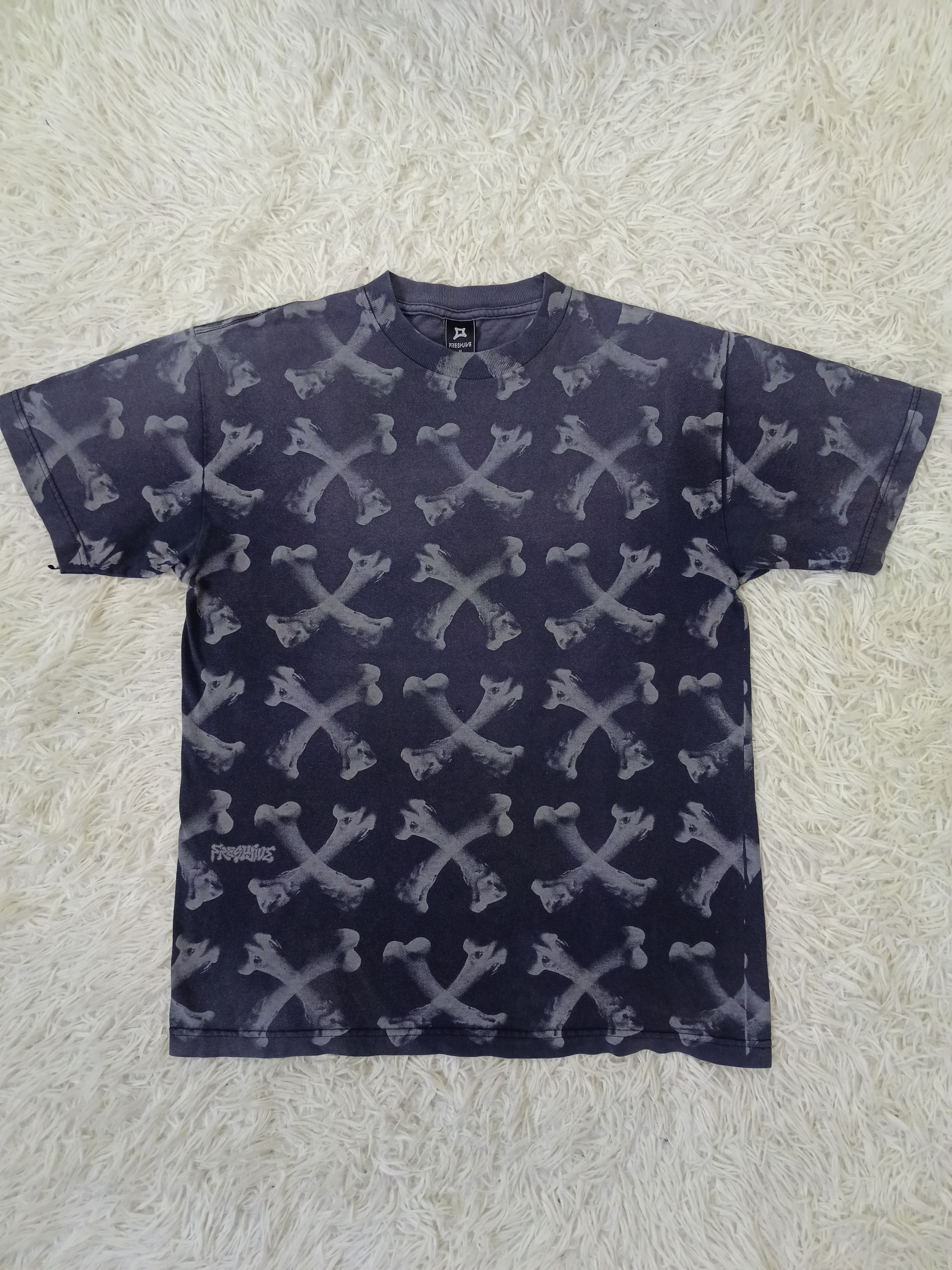 Freshjive FADE 90s FRESHJOVE CROSS BONES Size US M / EU 48-50 / 2 - 1 Thumbnail
