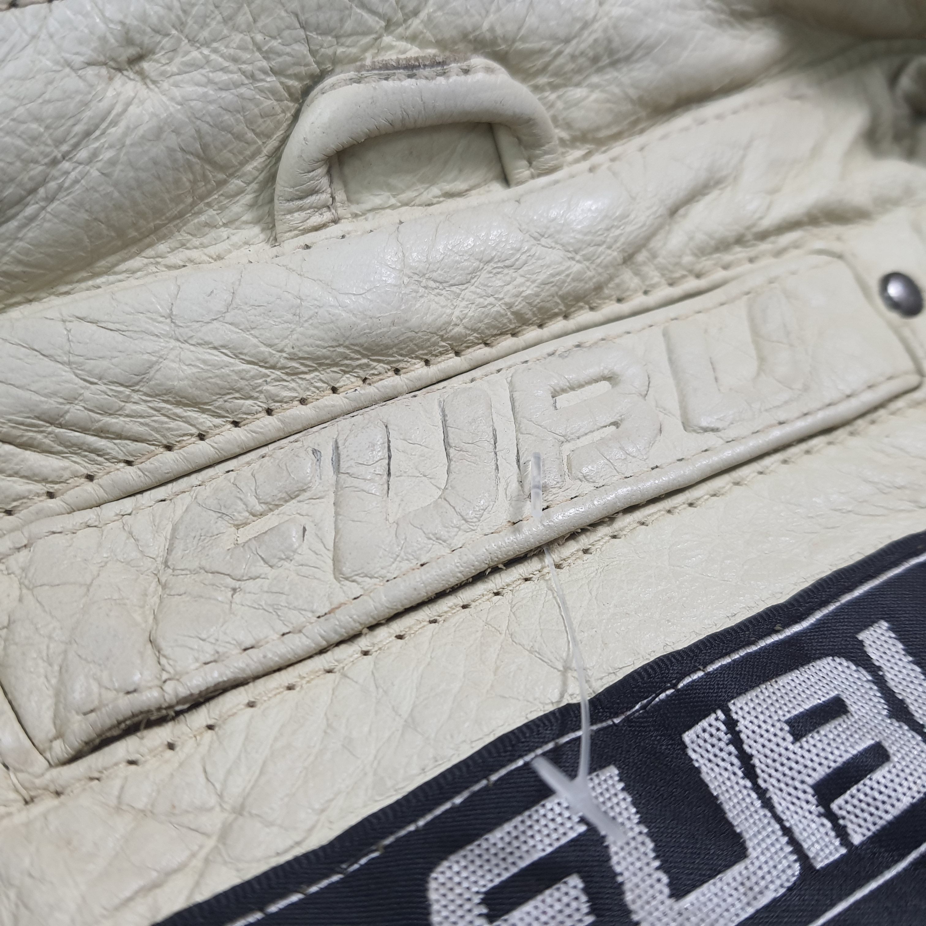 Fubu Vintage FUBU Full Leather Varsity Jacket 90s Hip Hop C286N4 Size US L / EU 52-54 / 3 - 10 Thumbnail