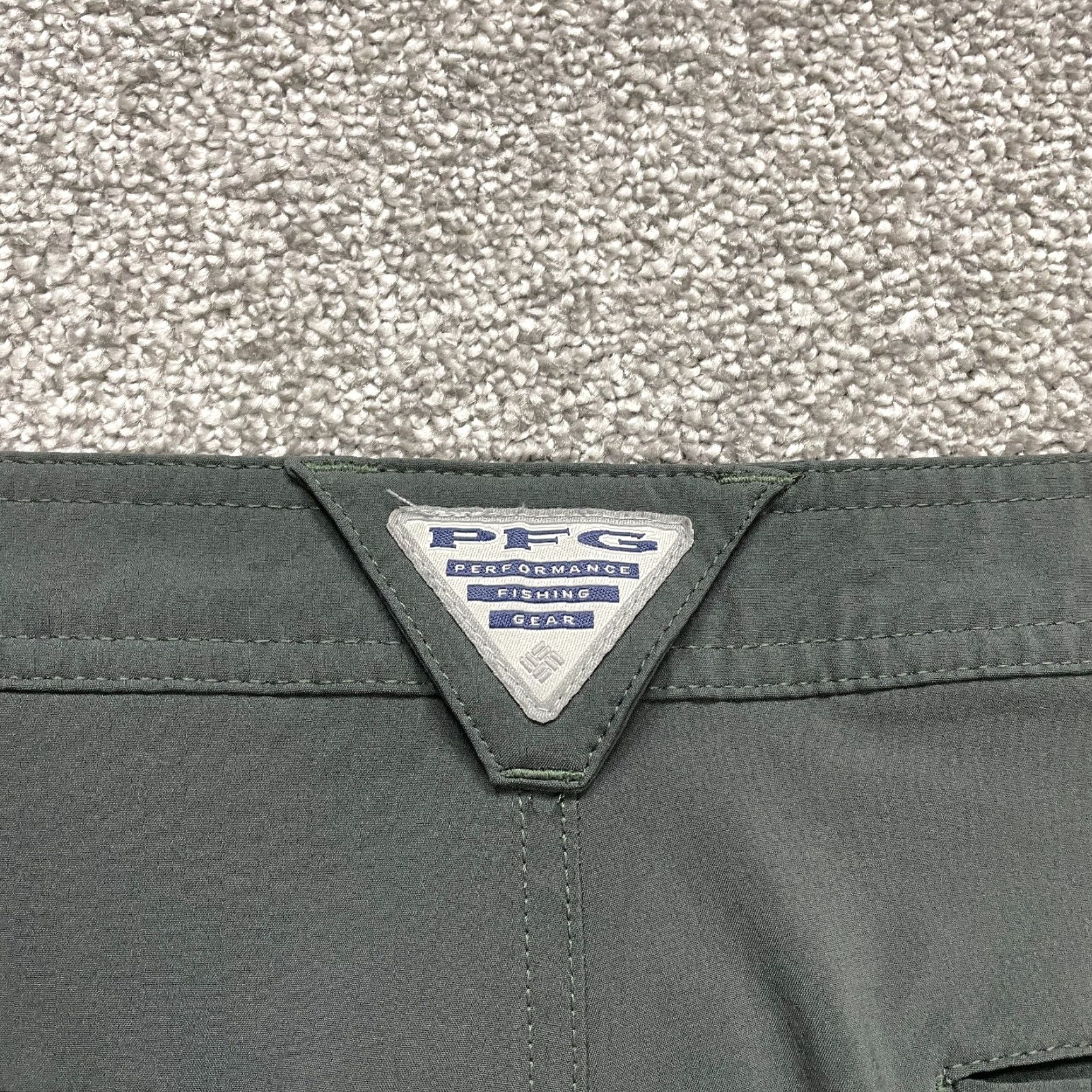 Vintage Columbia PFG Chino Cargo Shorts Mens 42x10 Gray Stretch Active Outdoor Fishing Size US 40 / EU 56 - 4 Thumbnail