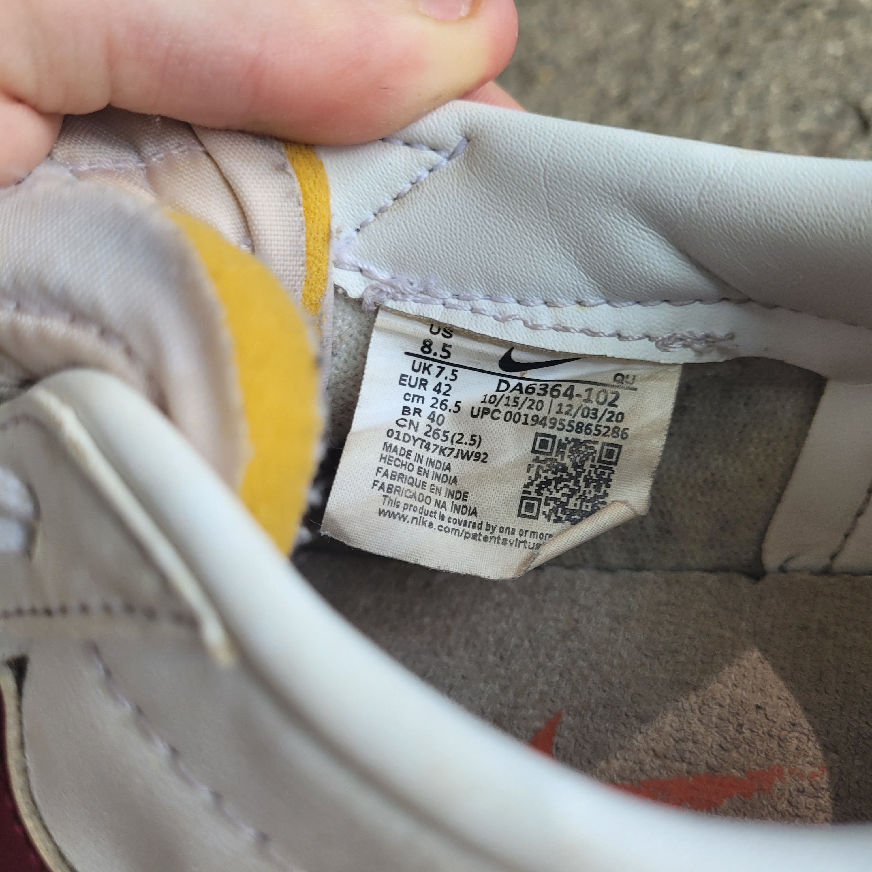 Nike Used Nike Blazer Low White/Red Size US 8 / EU 41 - 5 Thumbnail