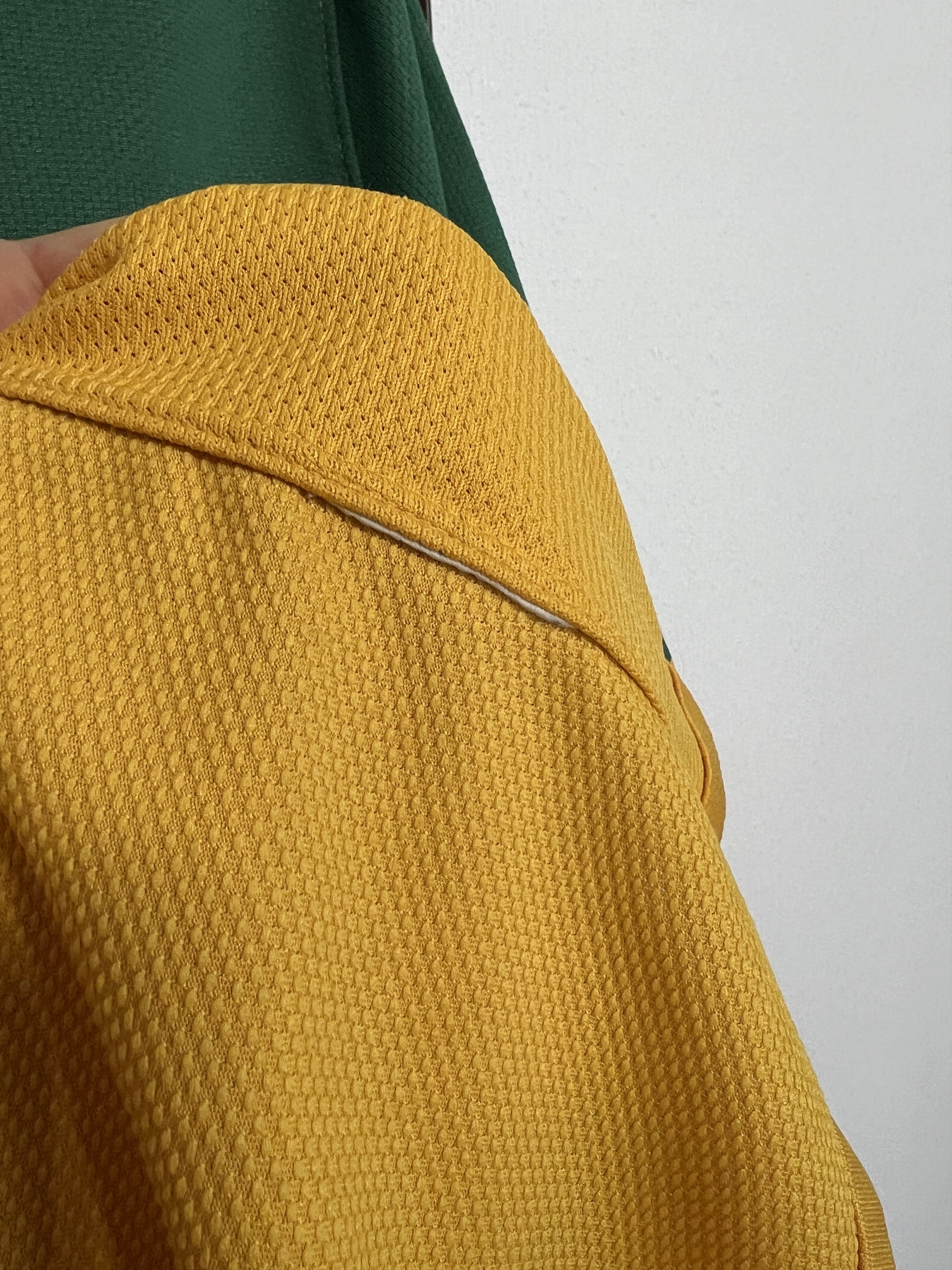 Nike Australia football shirt Soccer Jersey National Team Trikot Size US M / EU 48-50 / 2 - 9 Thumbnail