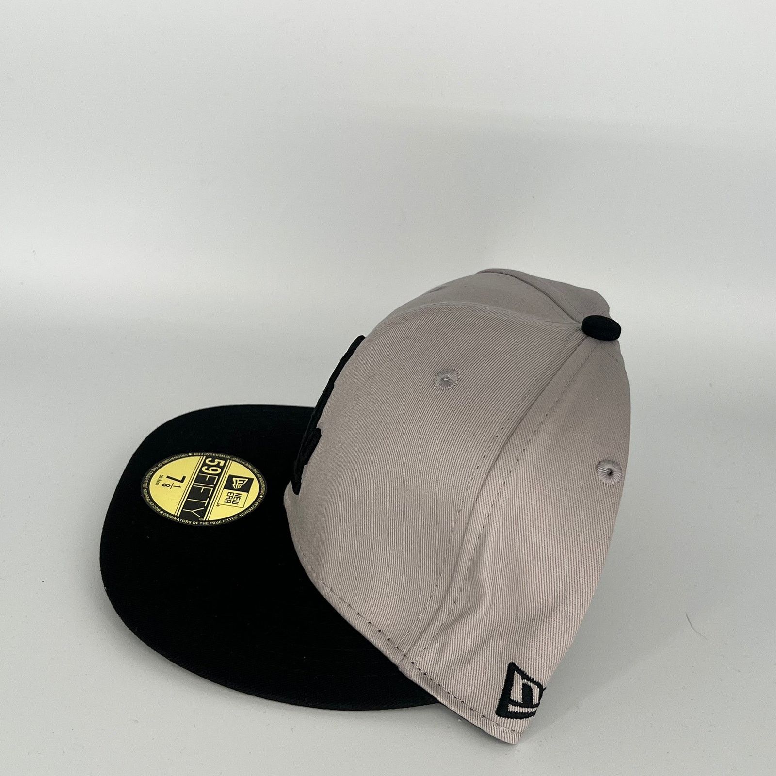 New Era Size 7 1/4 Gray Black Los Angeles Dodgers New Era MLB Size ONE SIZE - 2 Thumbnail
