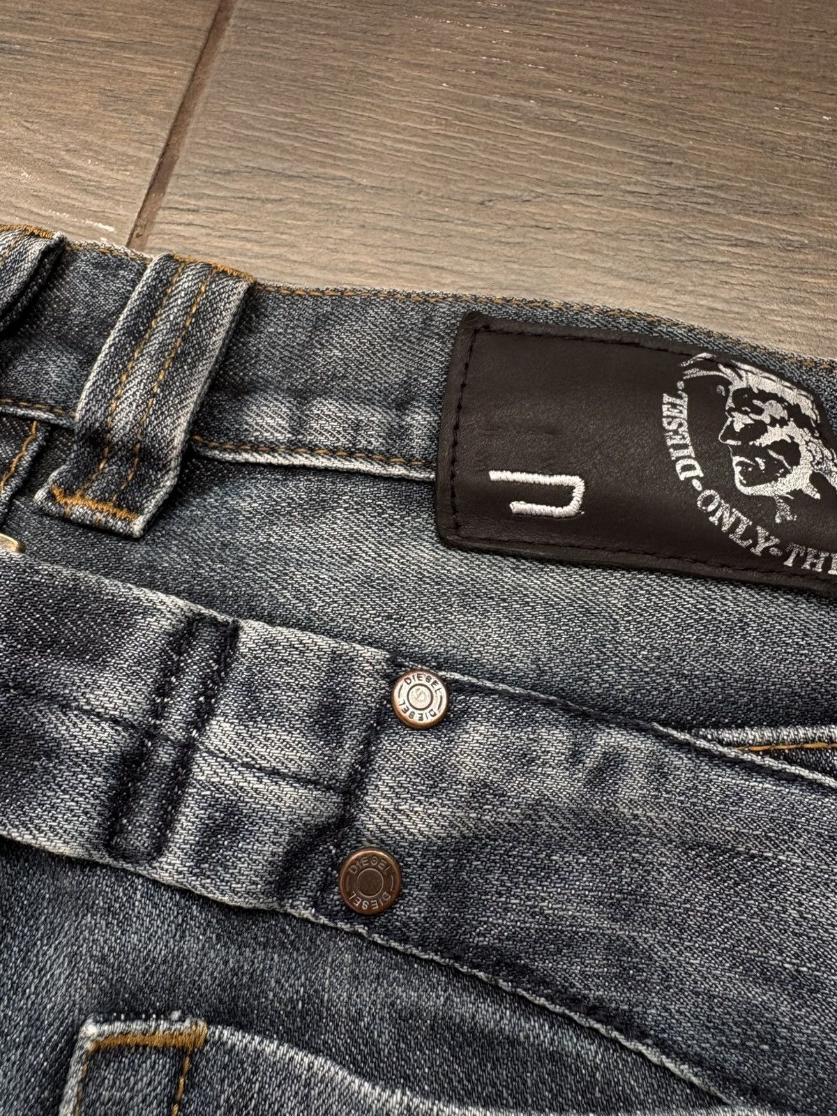 Diesel Diesel Buckle Back Logo Pocket Denim Pants Men’s size 32 Size US 32 / EU 48 - 4 Thumbnail