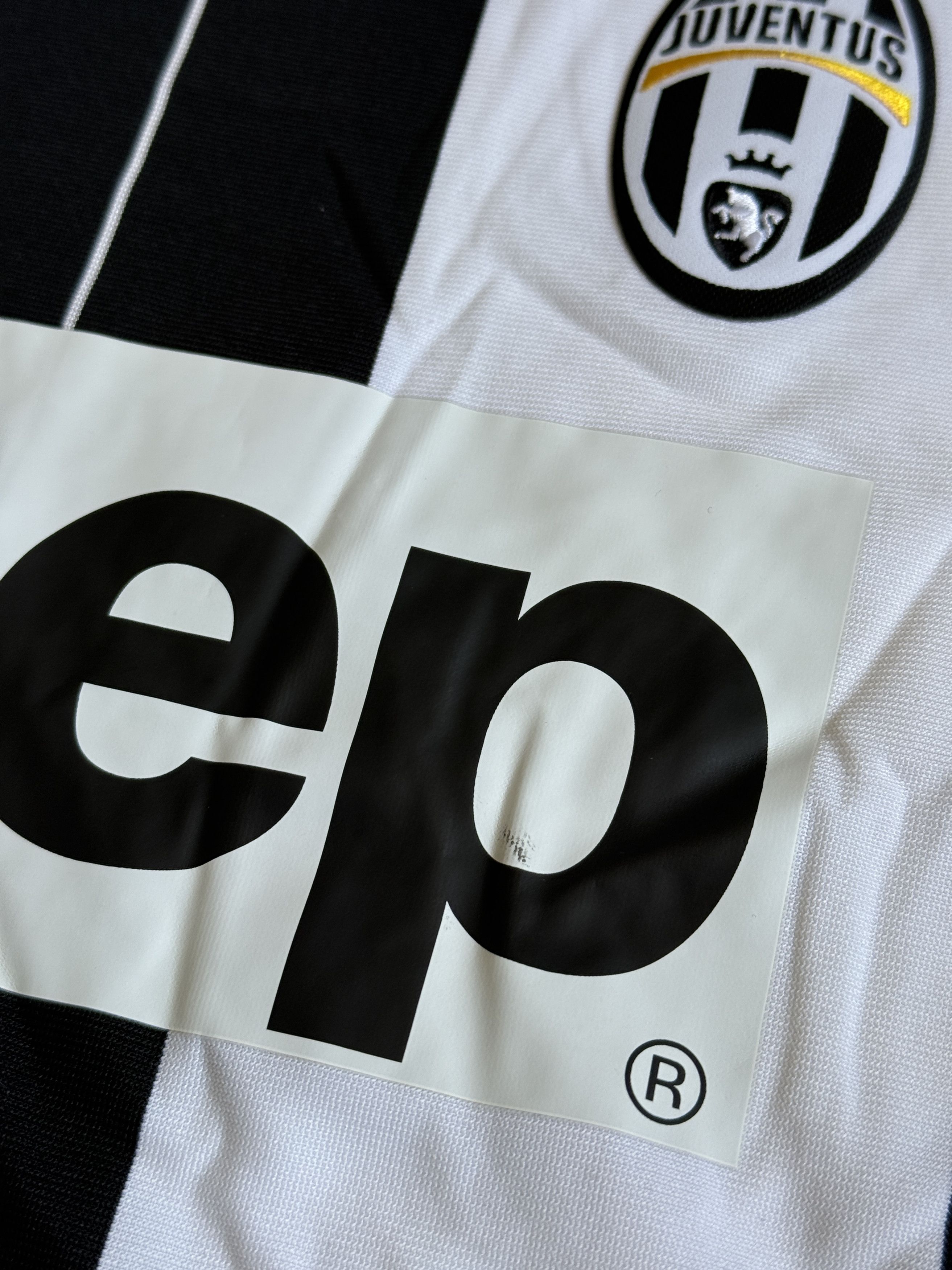 Adidas Juventus 2016 2017 FOOTBALL SHIRT JERSEY MAGLIA SIZE L Size US L / EU 52-54 / 3 - 7 Thumbnail