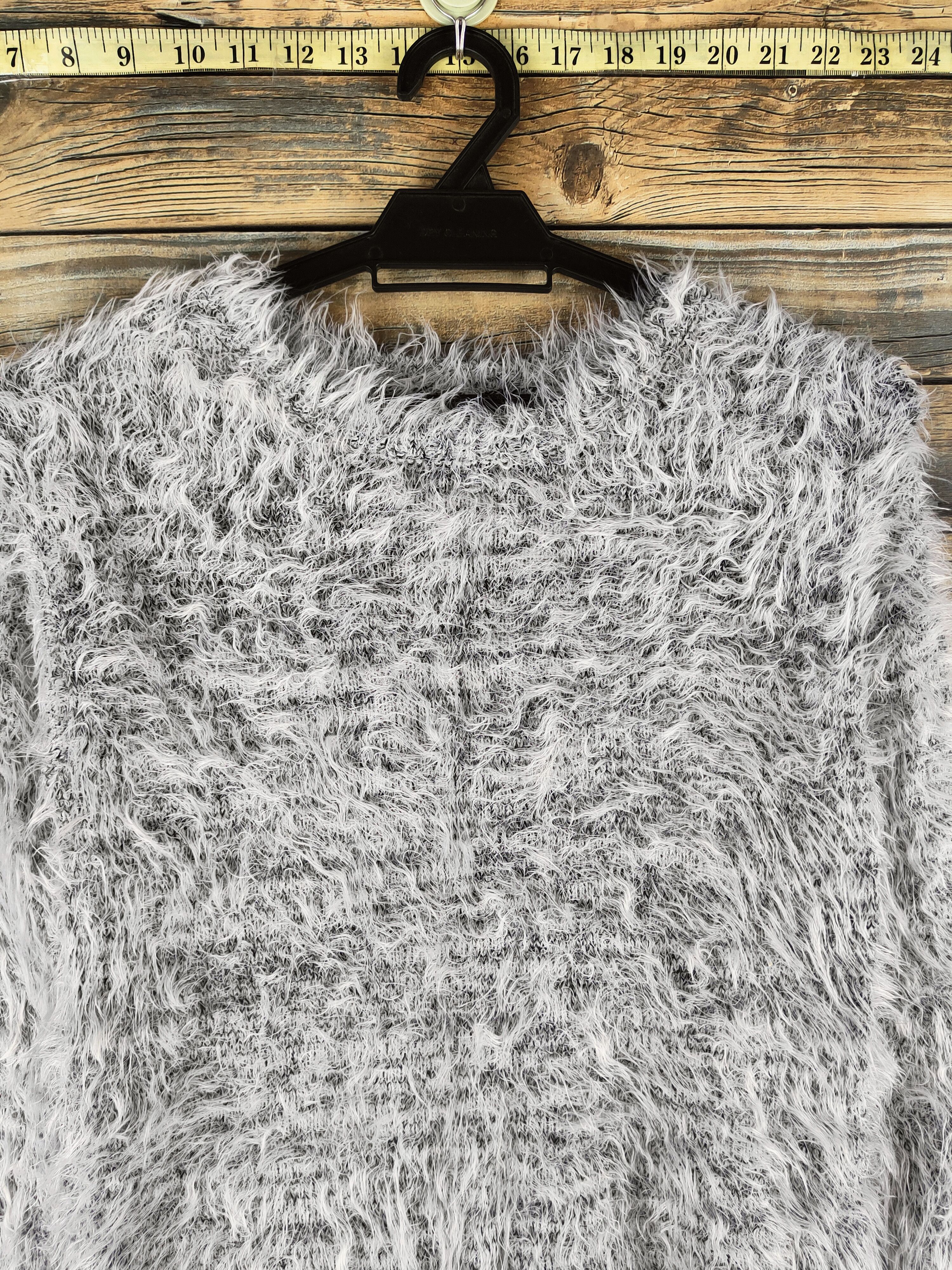 Japanese Brand DL Japanese Brand White Black Fur Mohair Knitwear #46-461 Size S / US 4 / IT 40 - 2 Thumbnail
