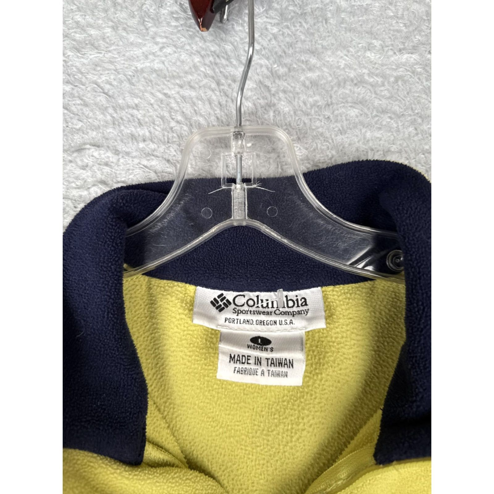 Vintage VINTAGE Columbia Pullover Womens Large Yellow Fleece Omni-Therm Outdoor Poly Shirt Mock Neck 1/4 Zip Hiking Men/Women Size L / US 10 / IT 46 - 6 Thumbnail