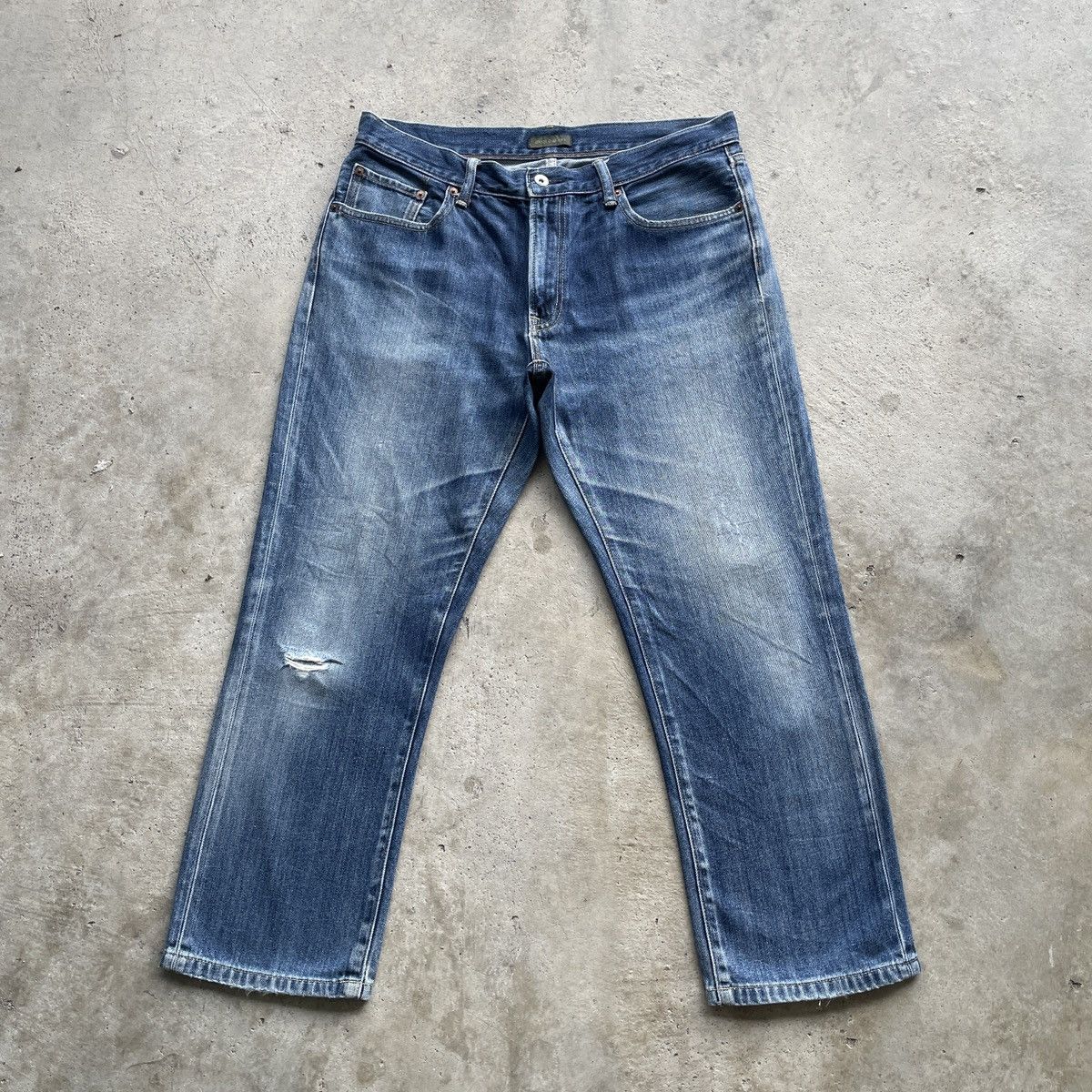 Japanese Brand Vintage Japanese Brand Jeans Faded Denim Pants W35x27 Size US 35 - 1 Thumbnail