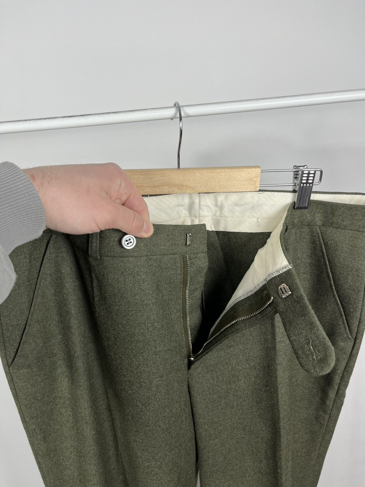 Other Vintage Alfredo Torres Wool Trousers Olive Green Dress Pants Size US 36 / EU 52 - 8 Thumbnail