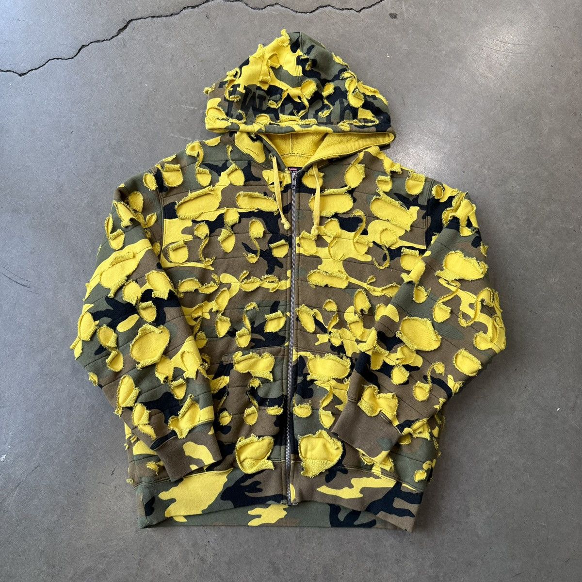 Supreme Large - Supreme Griffin Zip Hoodie Hoodie Size US L / EU 52-54 / 3 - 1 Thumbnail